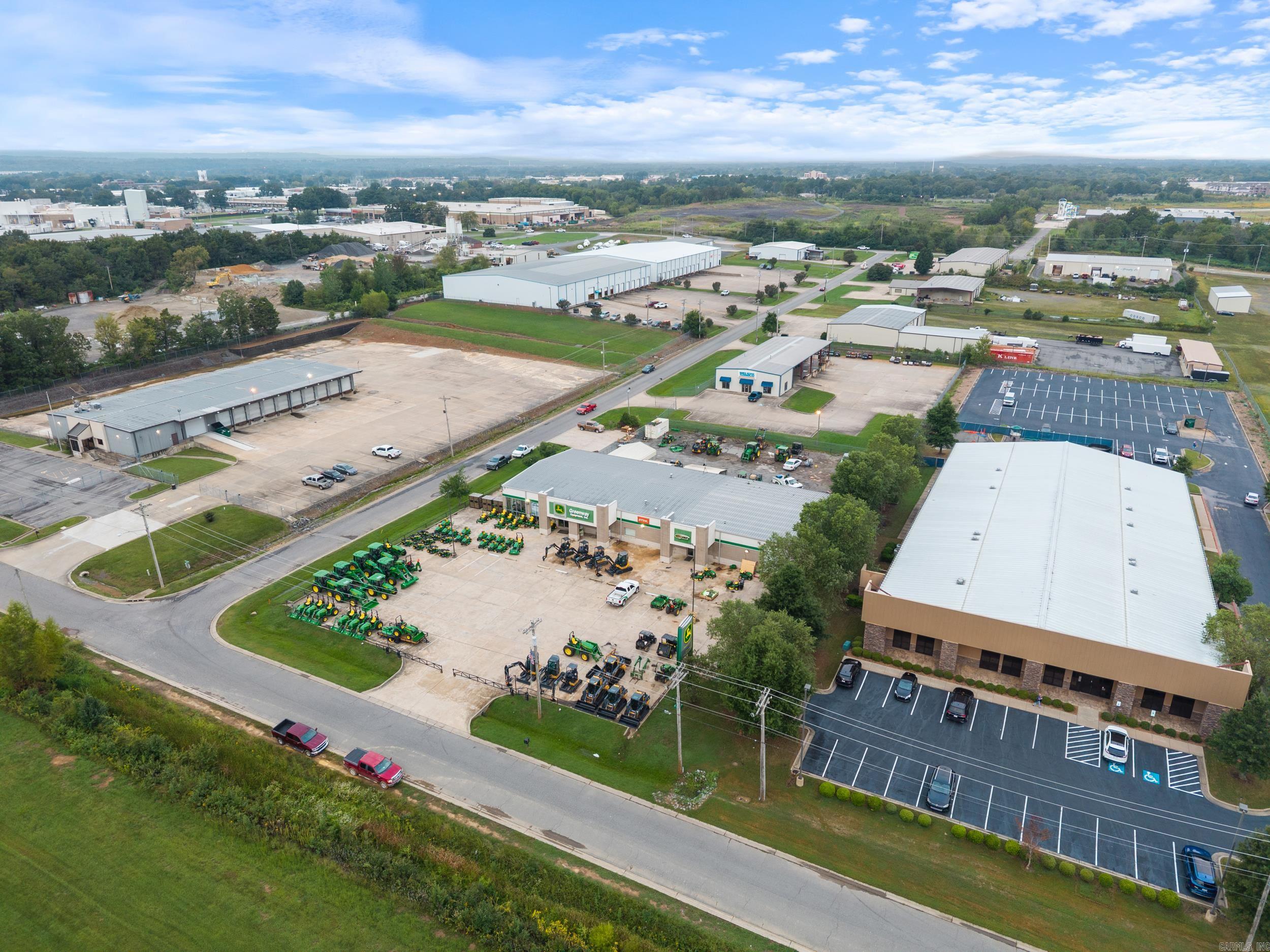 205 Tilk  Conway, AR