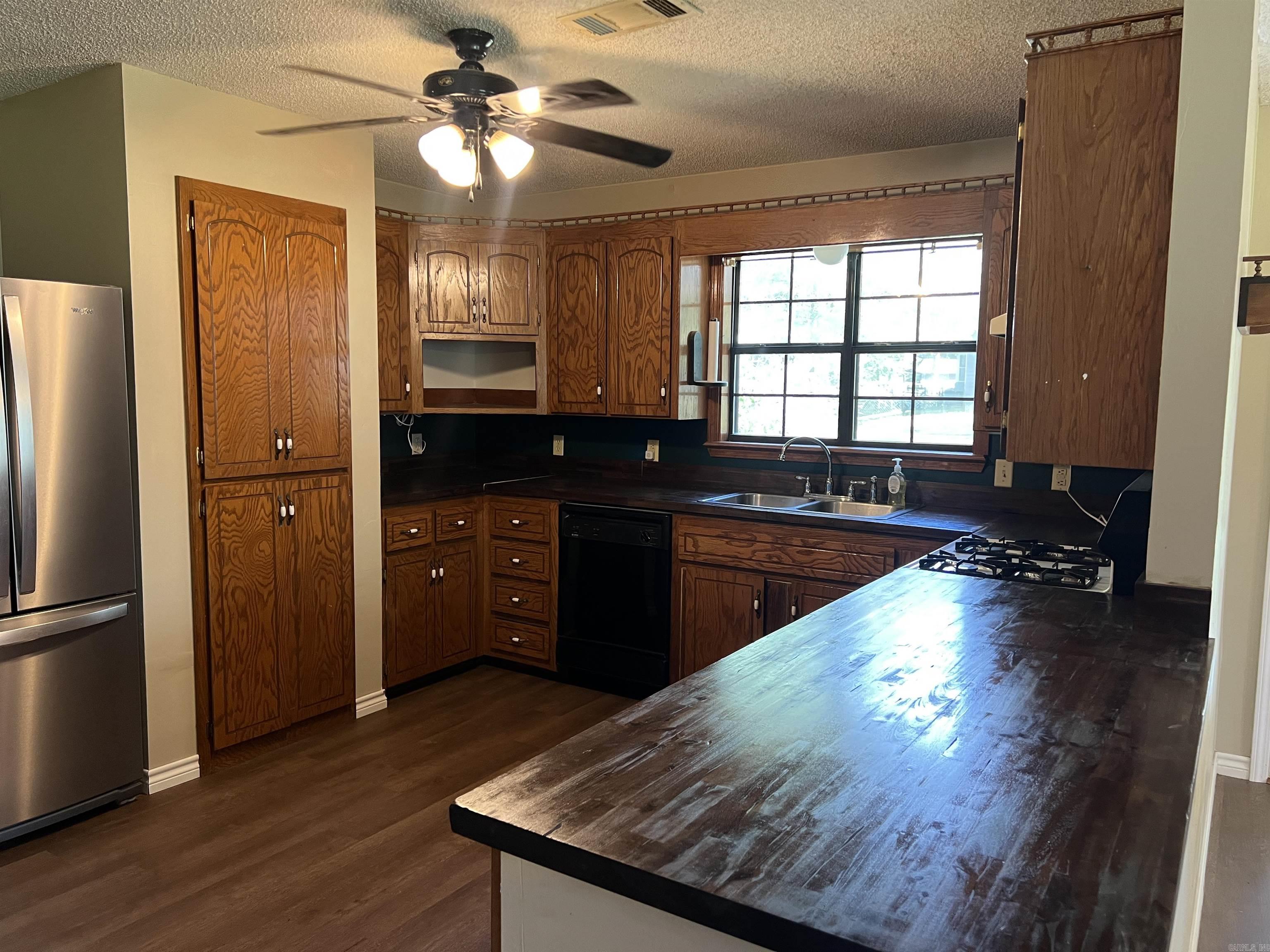 3007 Besly  White Hall, AR