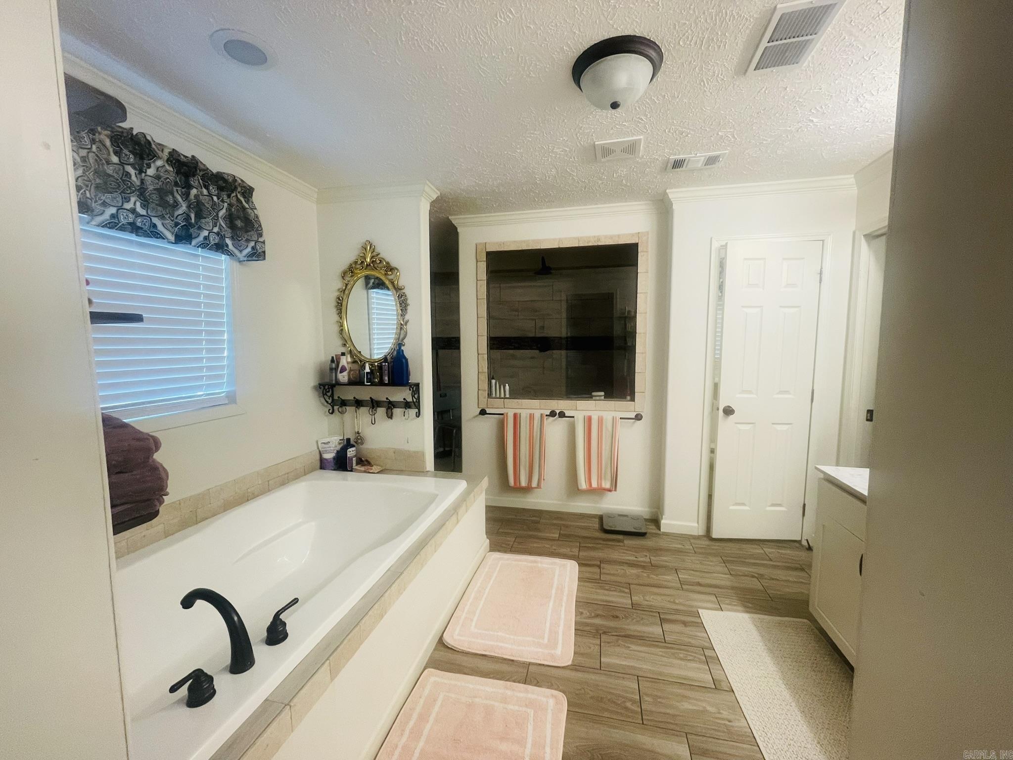 368 Russell Mountain Road  Bald Knob, AR