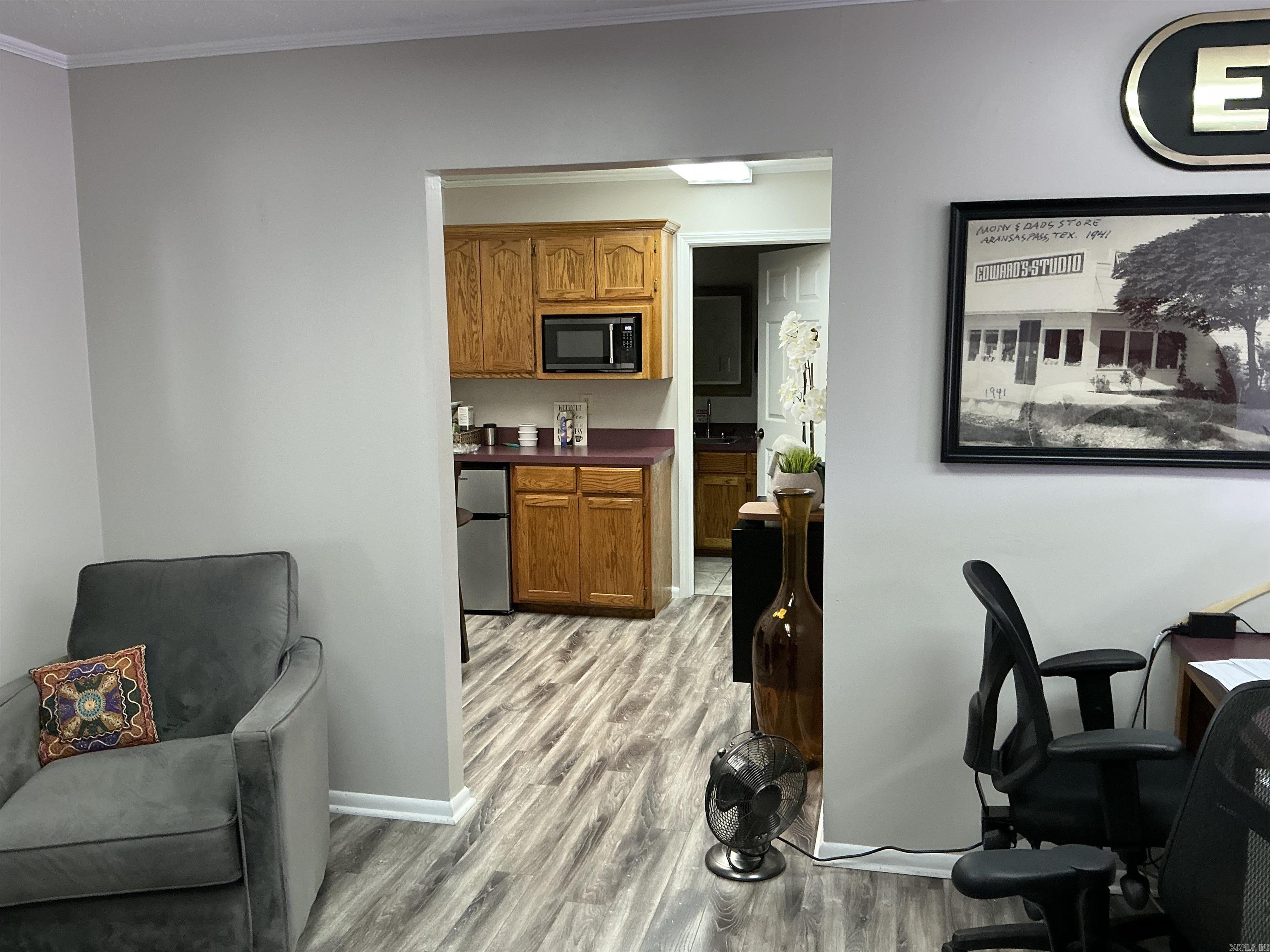 2208 Airport  Hot Springs, AR