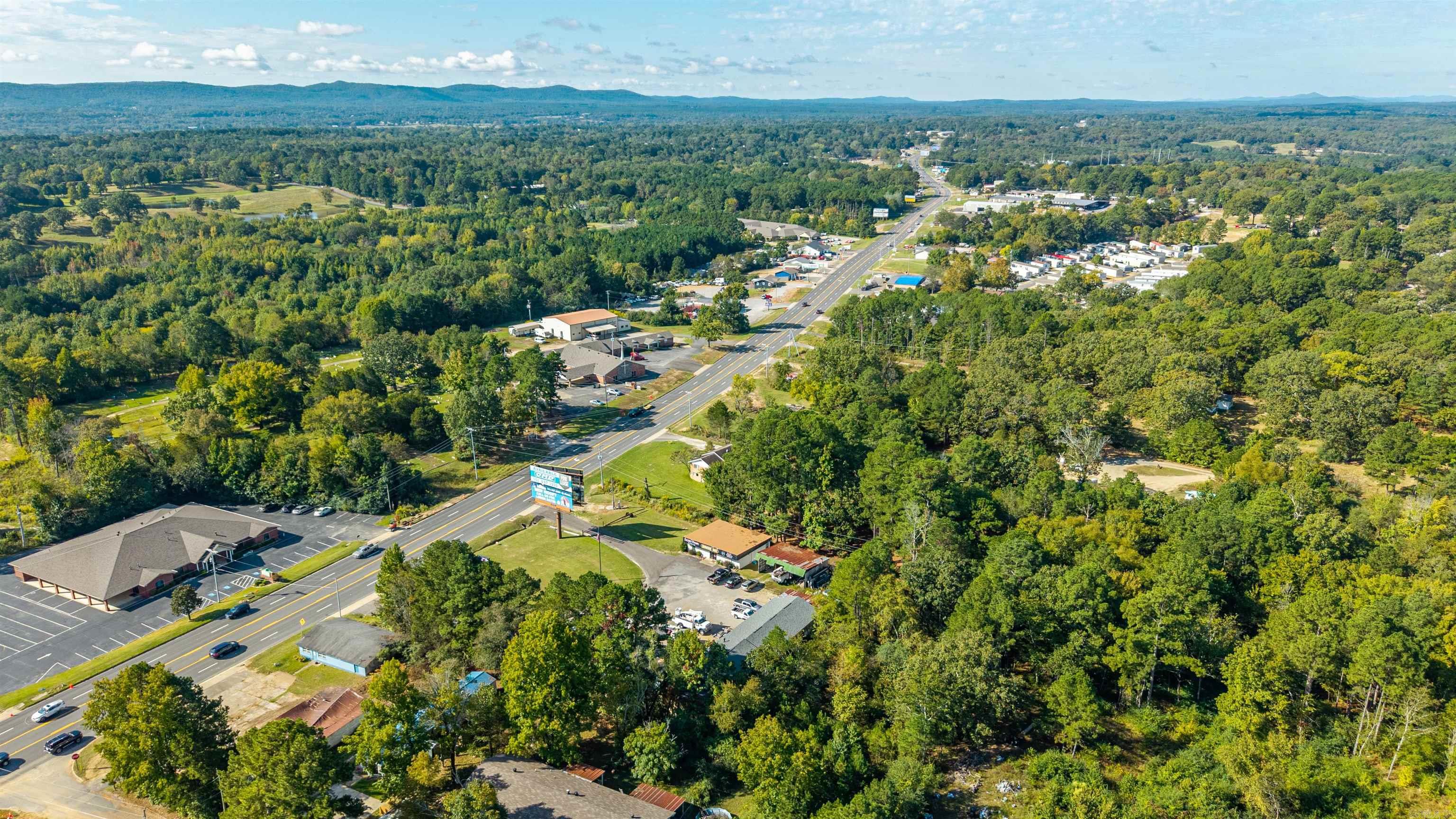 2208 Airport  Hot Springs, AR