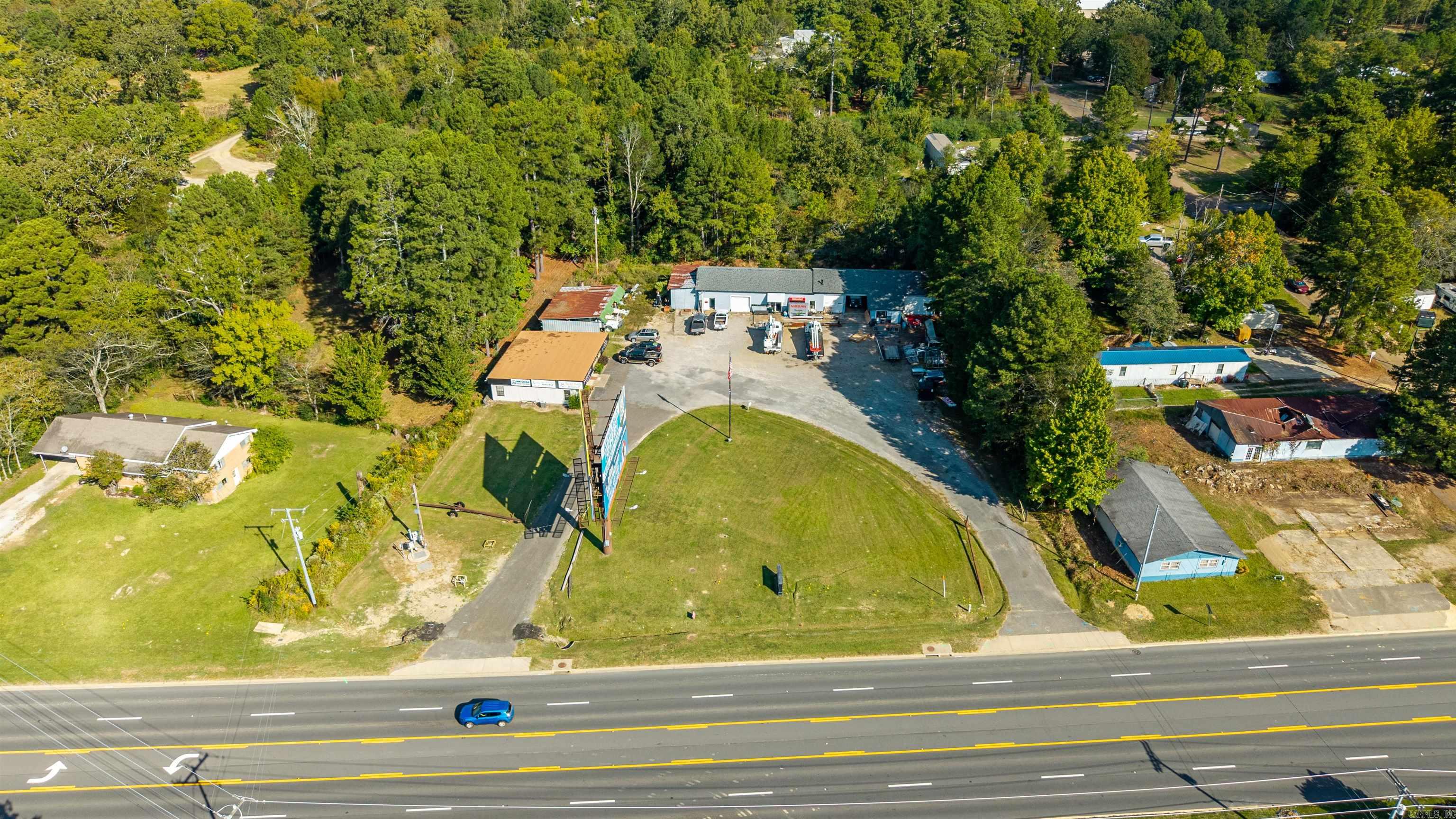 2208 Airport  Hot Springs, AR