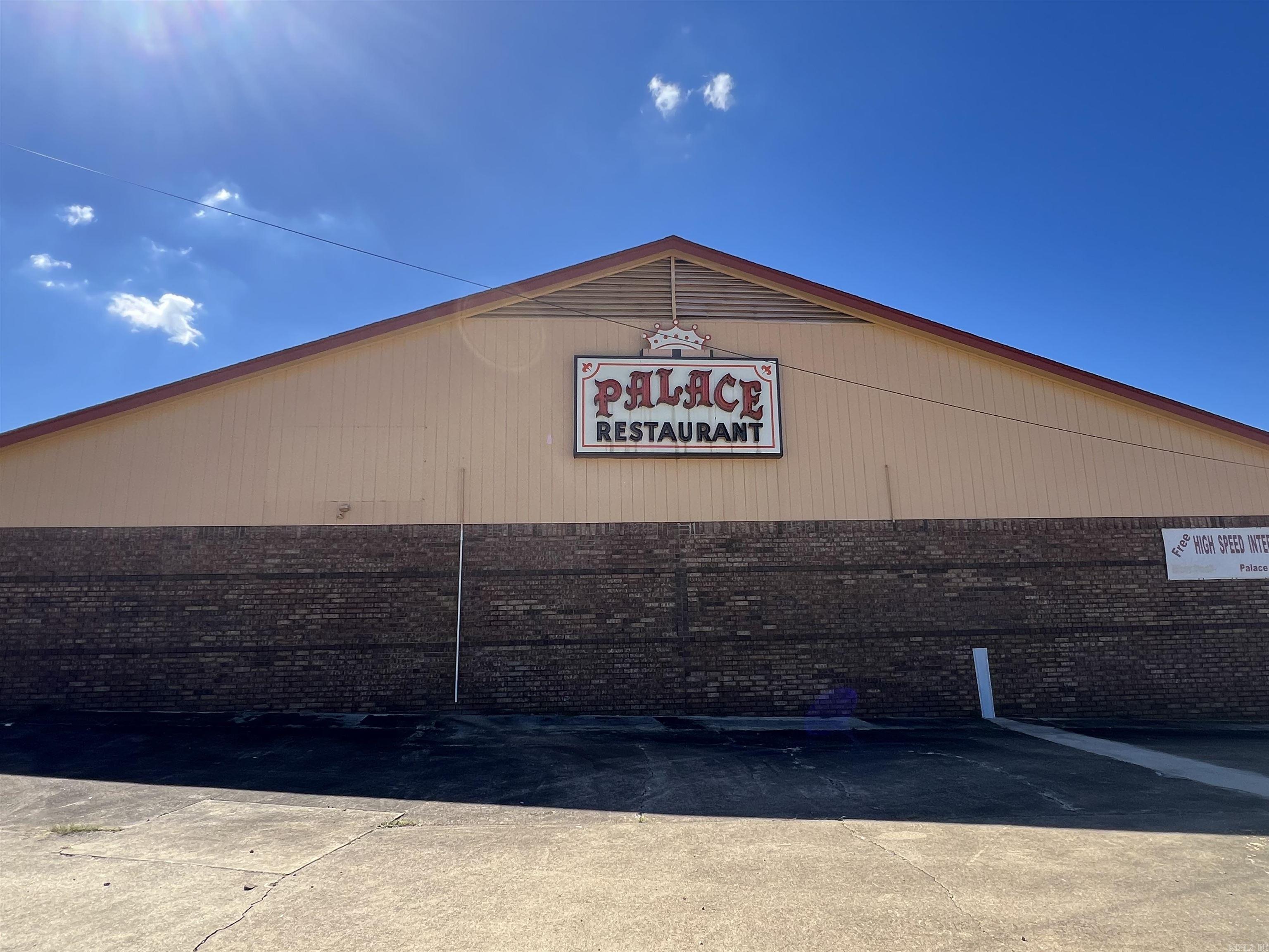 605 W Collin Raye  De Queen, AR