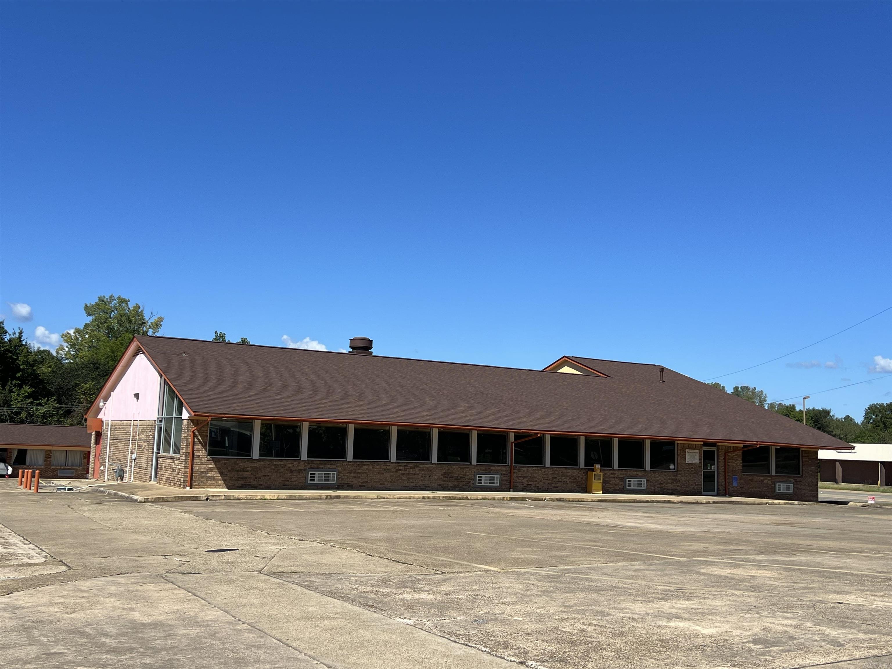 605 W Collin Raye  De Queen, AR