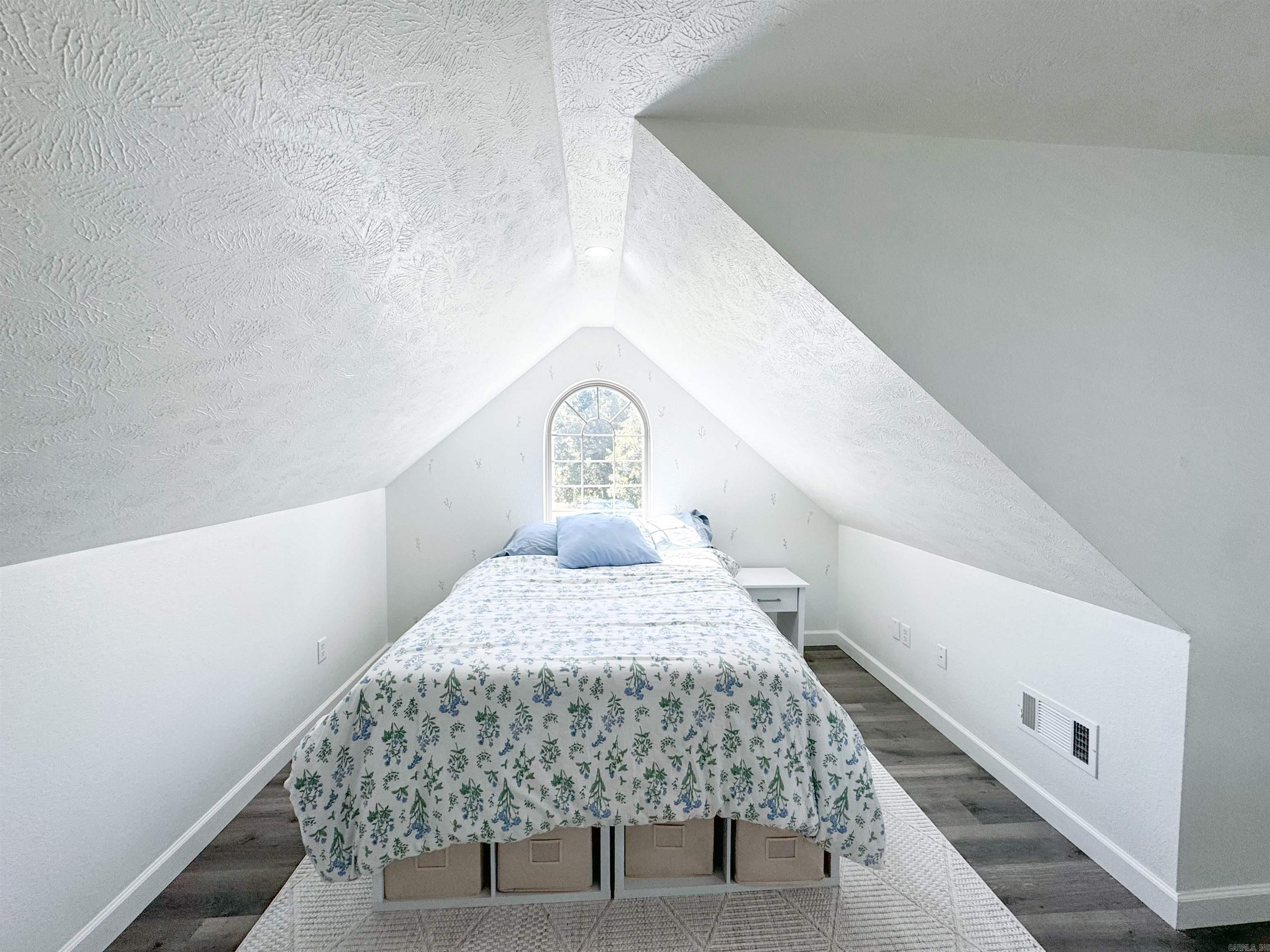 102 Gold Rush Drive  Searcy, AR