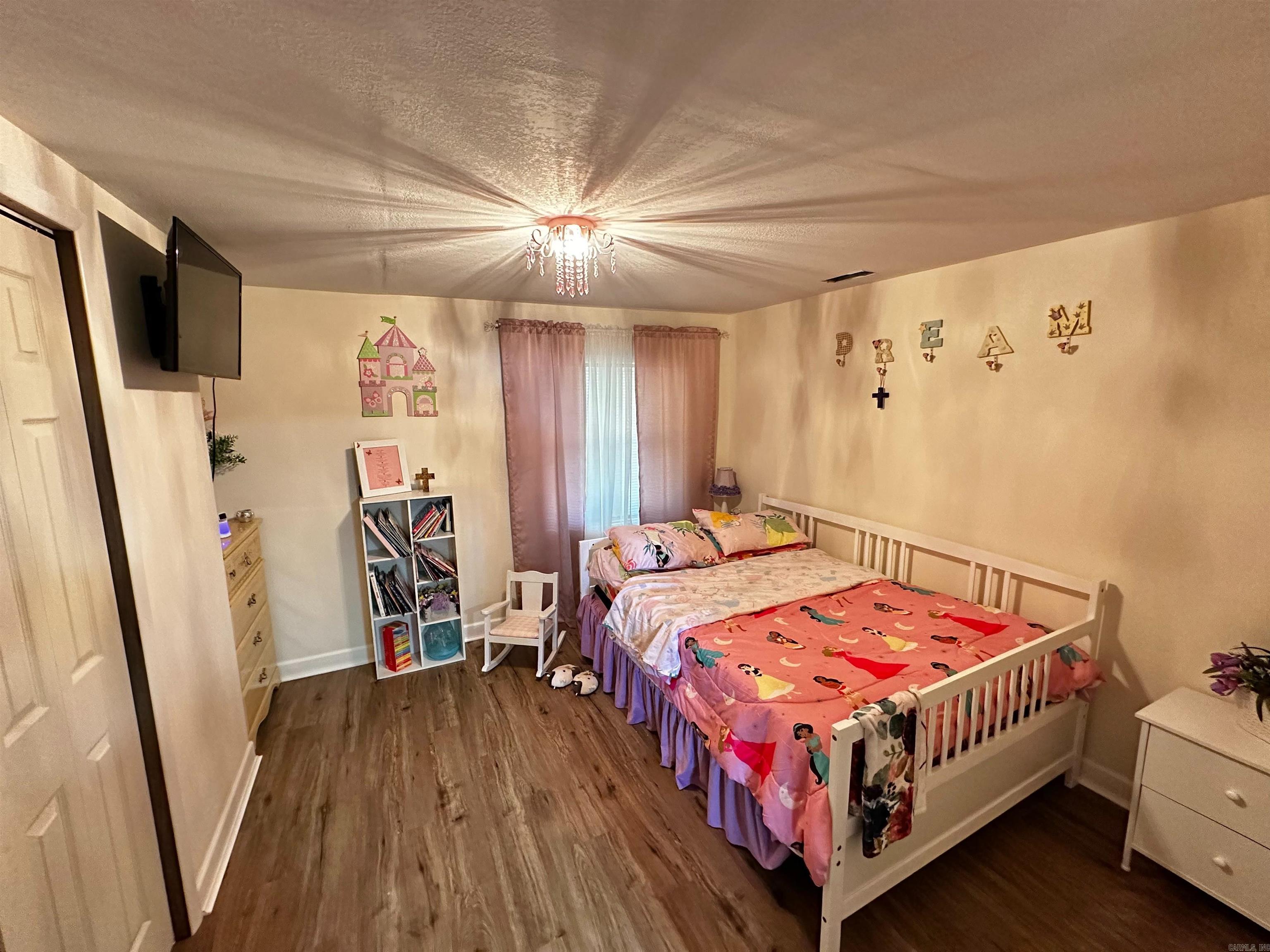 282 S Leasor  Fifty-Six, AR