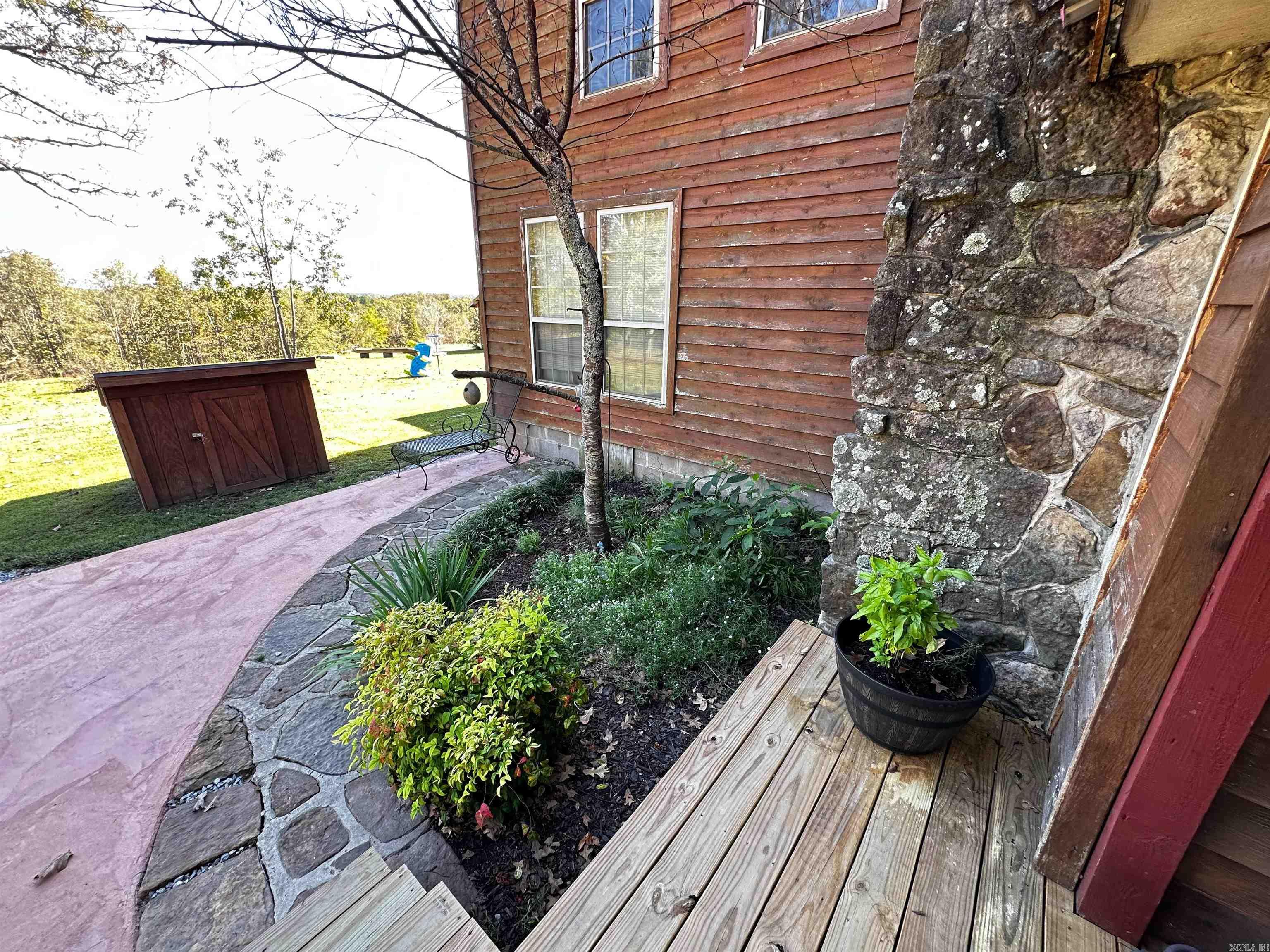 282 S Leasor  Fifty-Six, AR