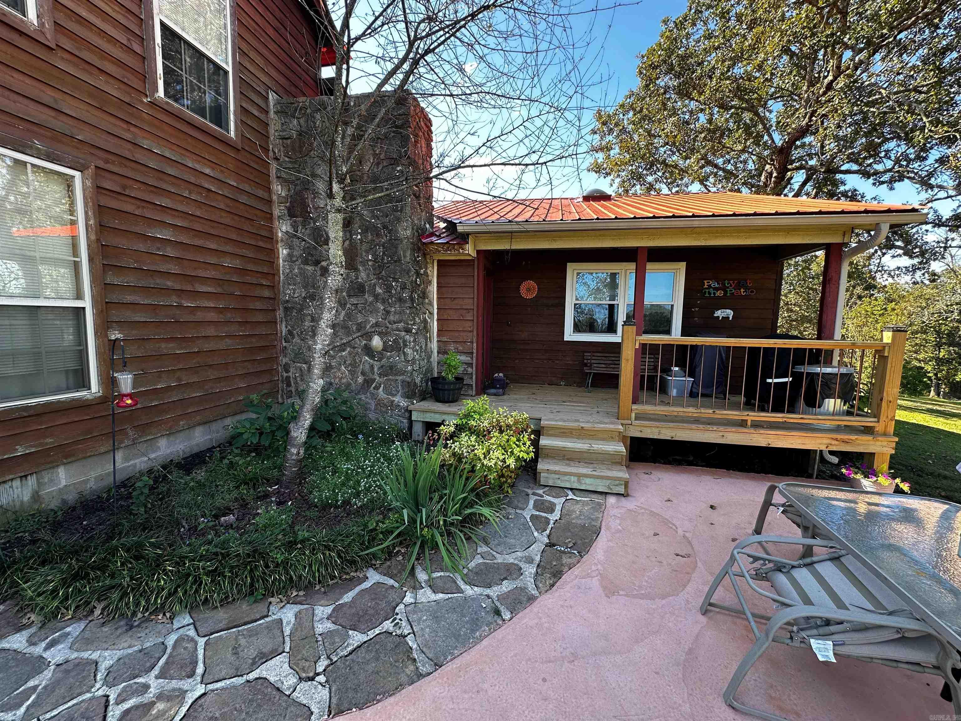 282 S Leasor  Fifty-Six, AR