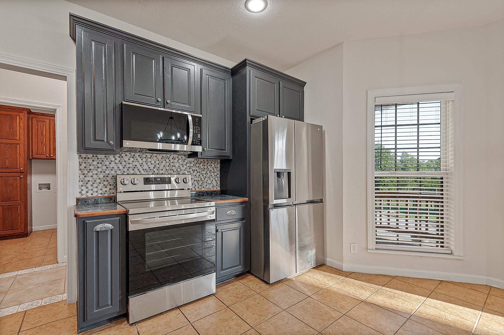 2135 Misenheimer  Mountain View, AR