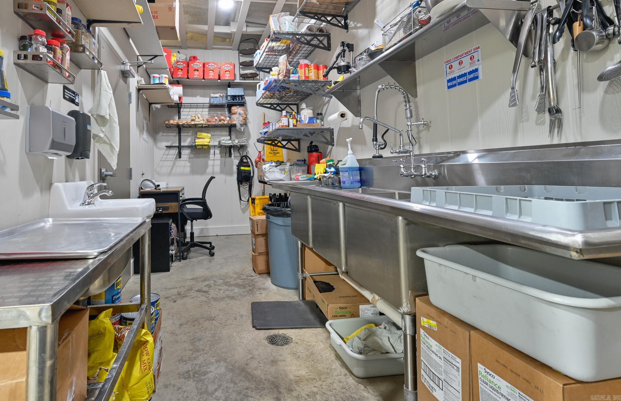 2467 Hwy 375 E  Mena, AR