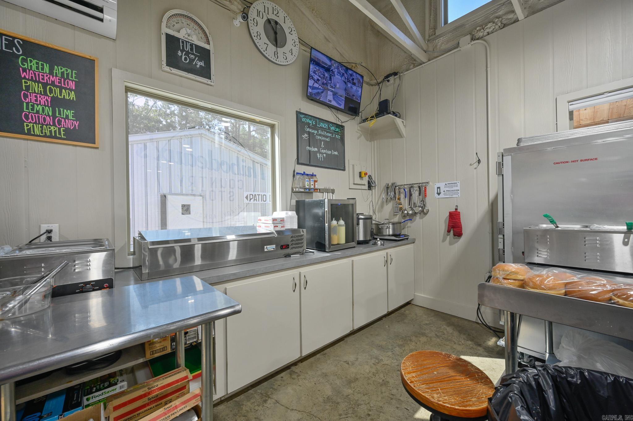 2467 Hwy 375 E  Mena, AR