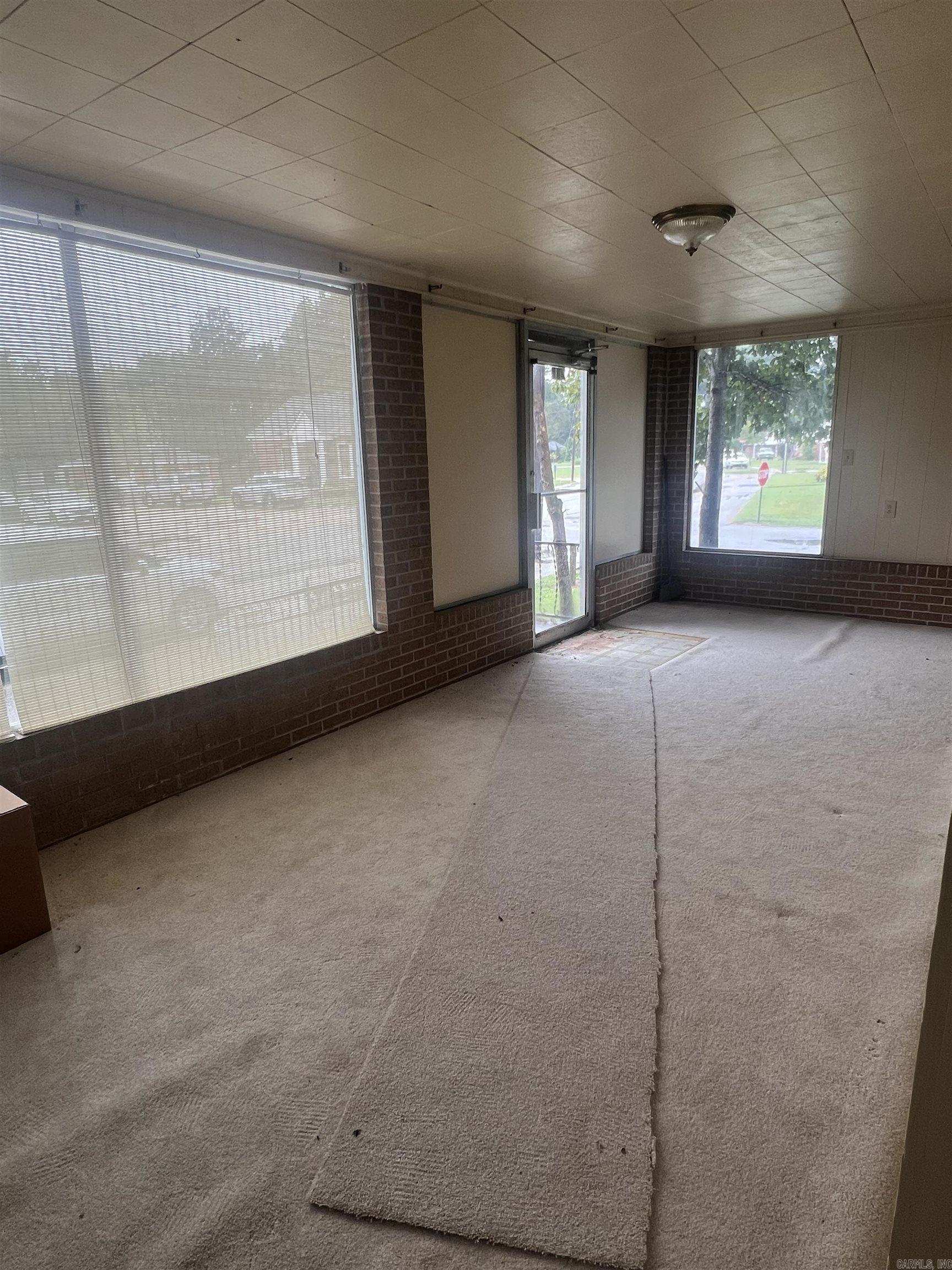 491 W Main  Piggott, AR