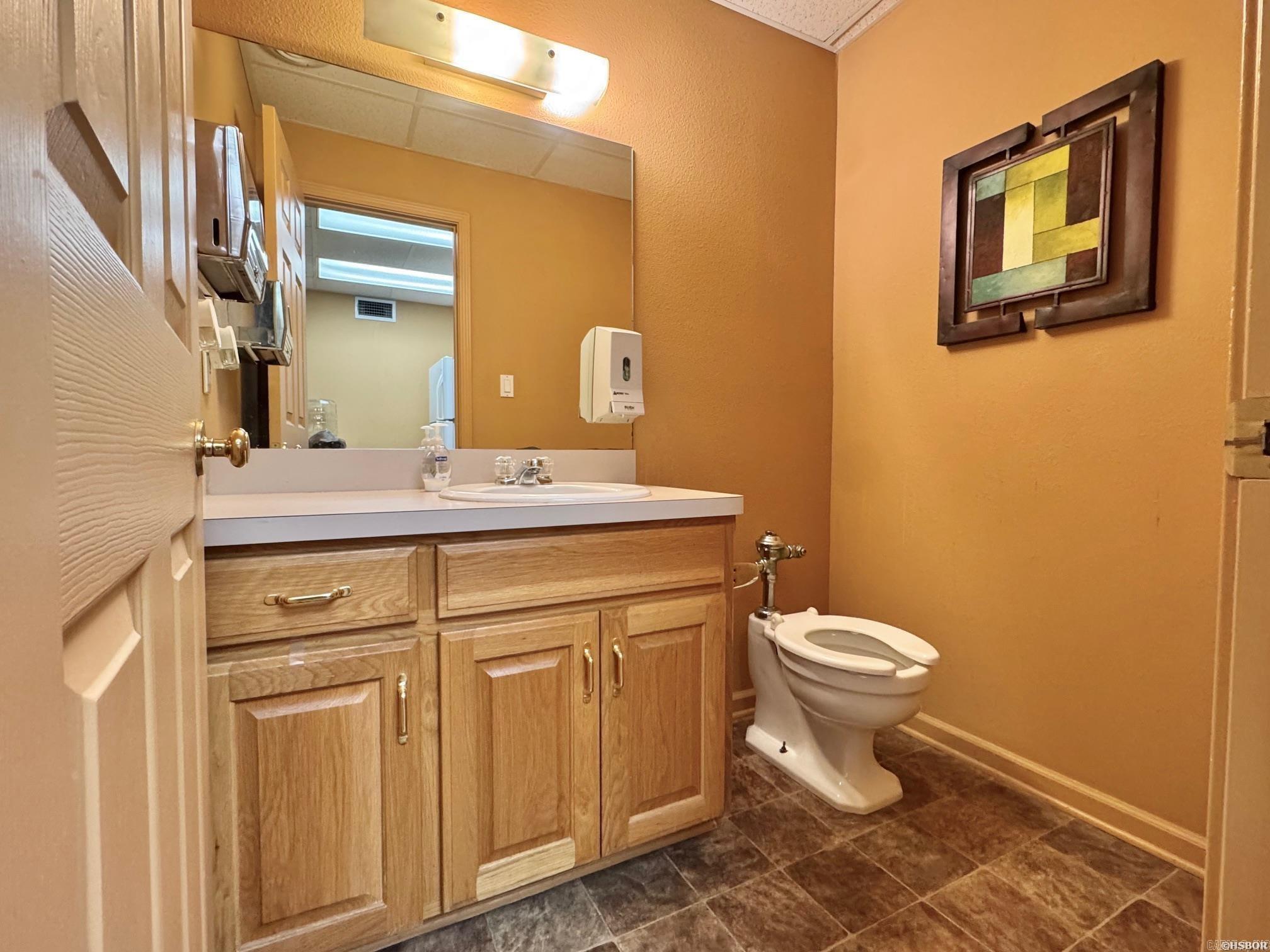 211 Hobson  Hot Springs, AR