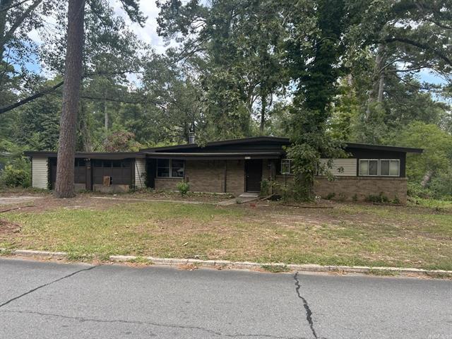 8416  Westwood  Little Rock, AR