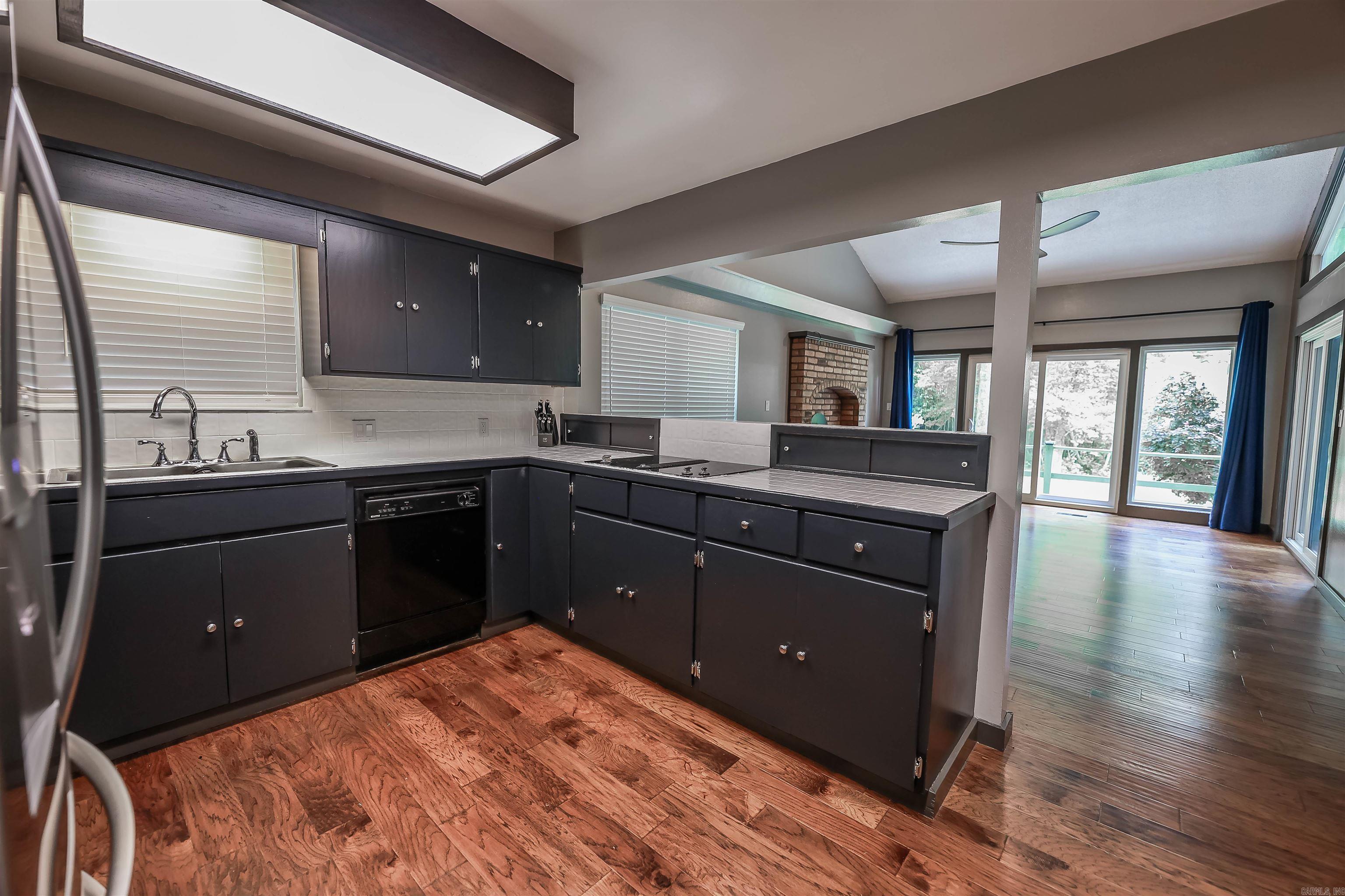 24 Chaffee Creek Trl  Camden, AR