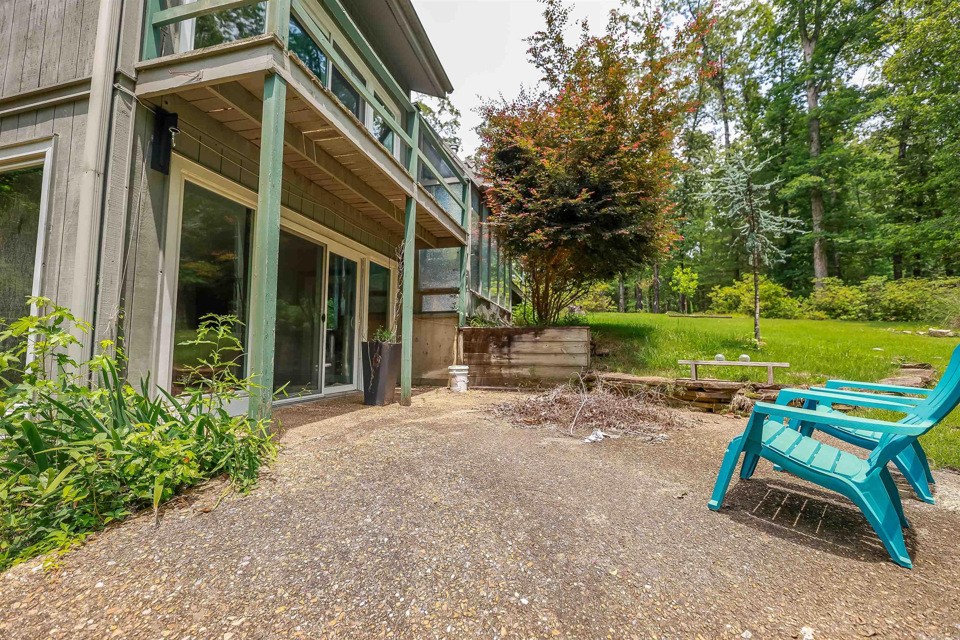 24 Chaffee Creek Trl  Camden, AR