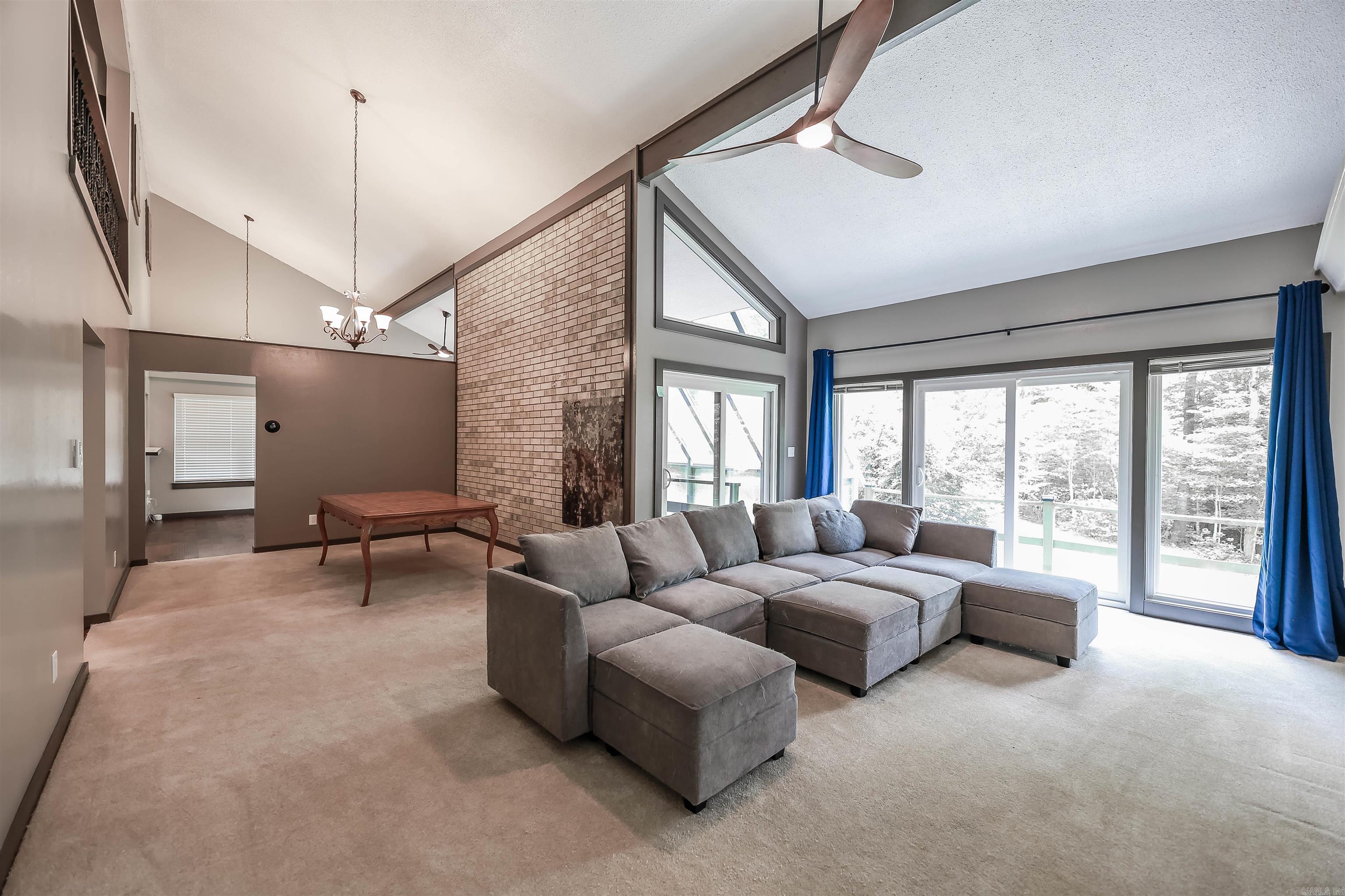 24 Chaffee Creek Trl  Camden, AR