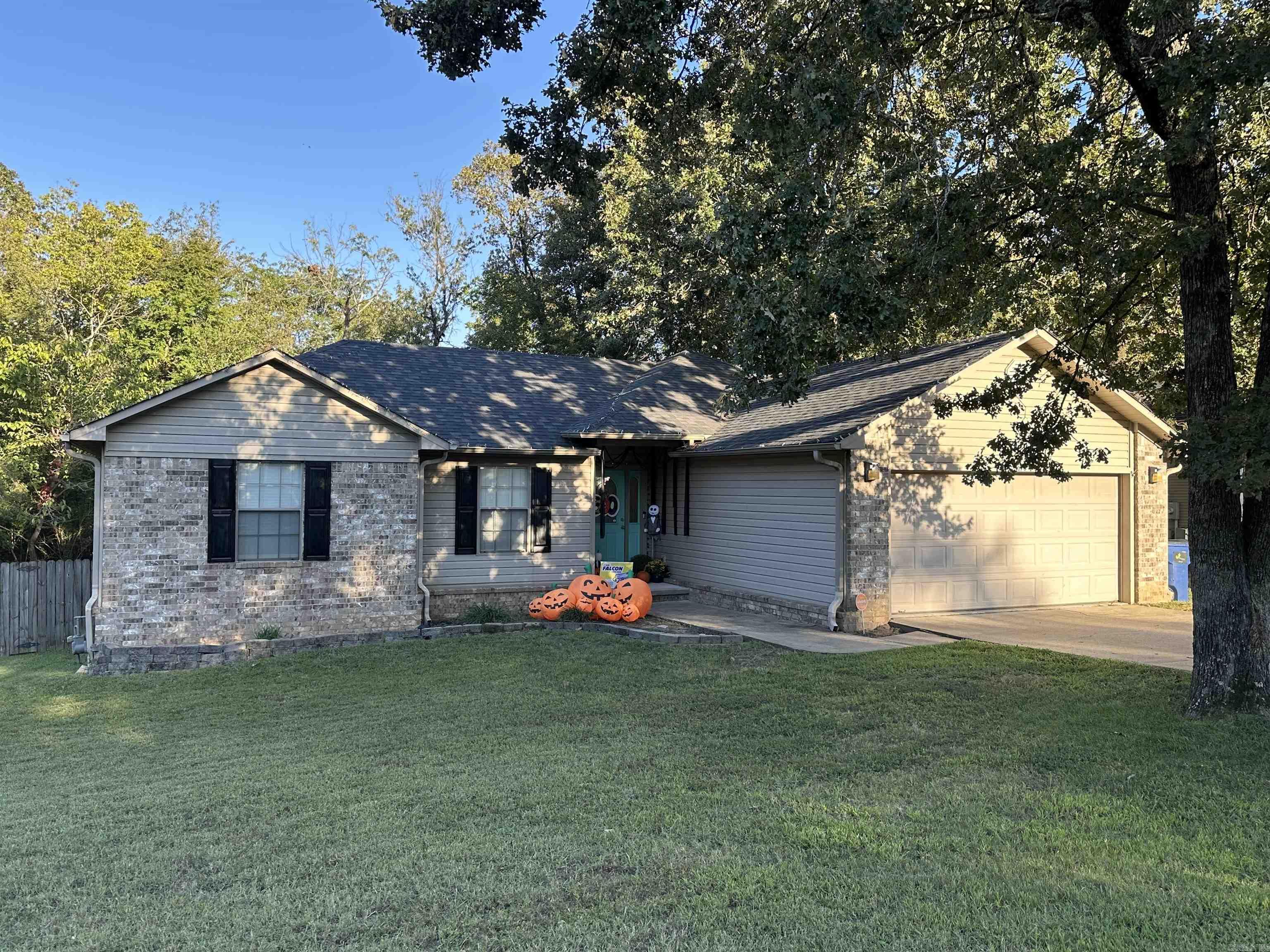 1070 Highland
