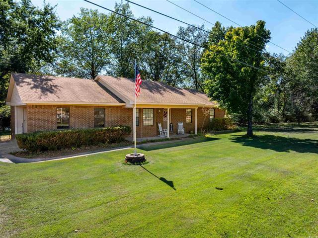 419  Dave St  Cave City, AR