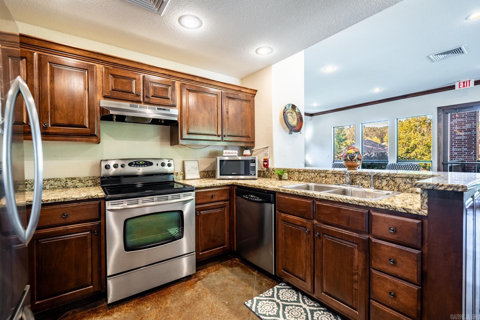  West Lake  Little Rock, AR