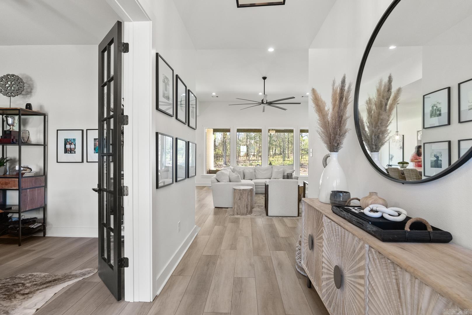 2505 Collins  Conway, AR