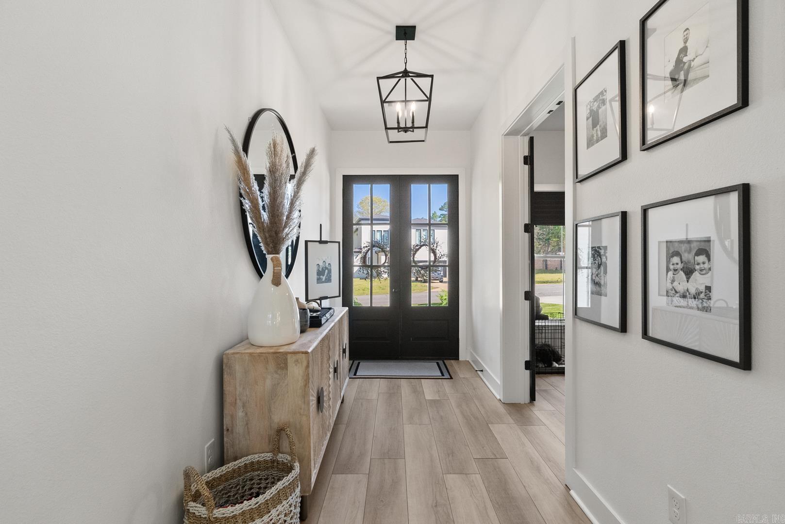 2505 Collins  Conway, AR