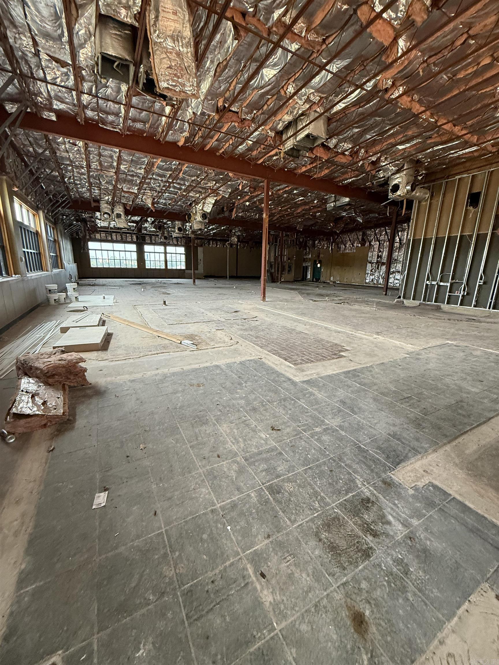 215 Shackleford  Little Rock, AR