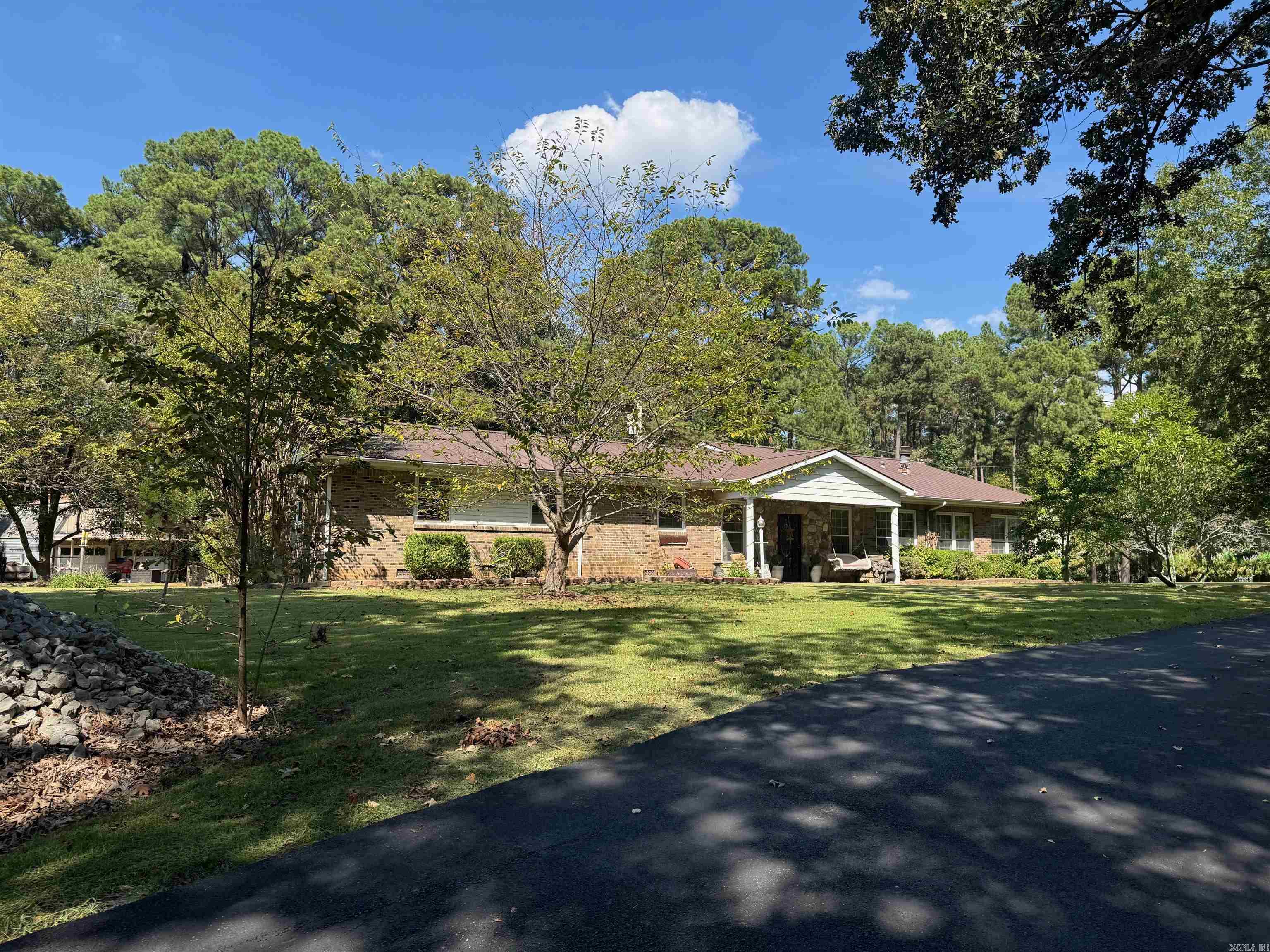 6253 Hwy 351 Highway