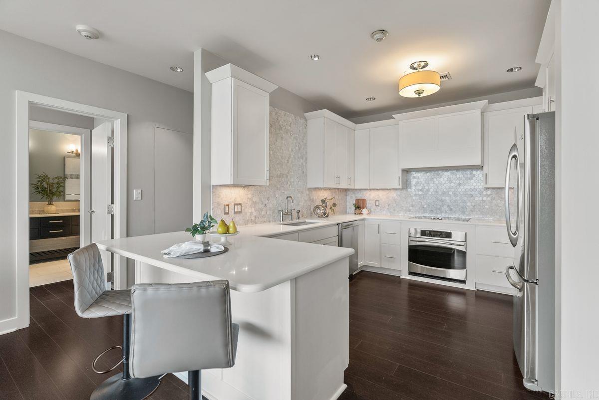 5 Statehouse Plaza 7B 7B Little Rock, AR