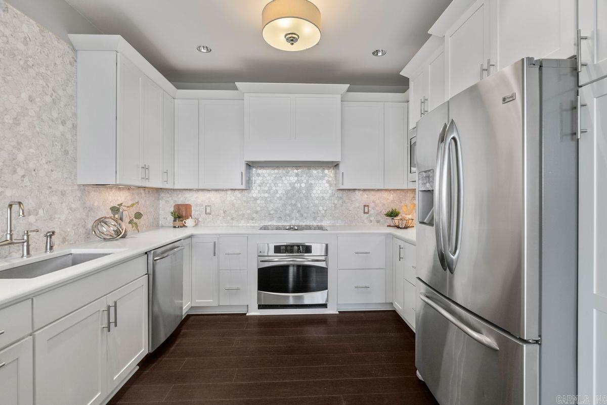 5 Statehouse Plaza 7B 7B Little Rock, AR