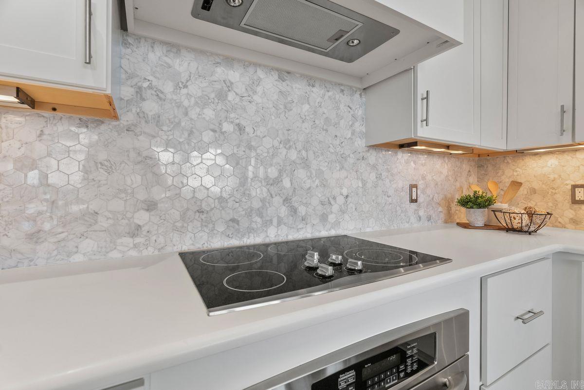 5 Statehouse Plaza 7B 7B Little Rock, AR