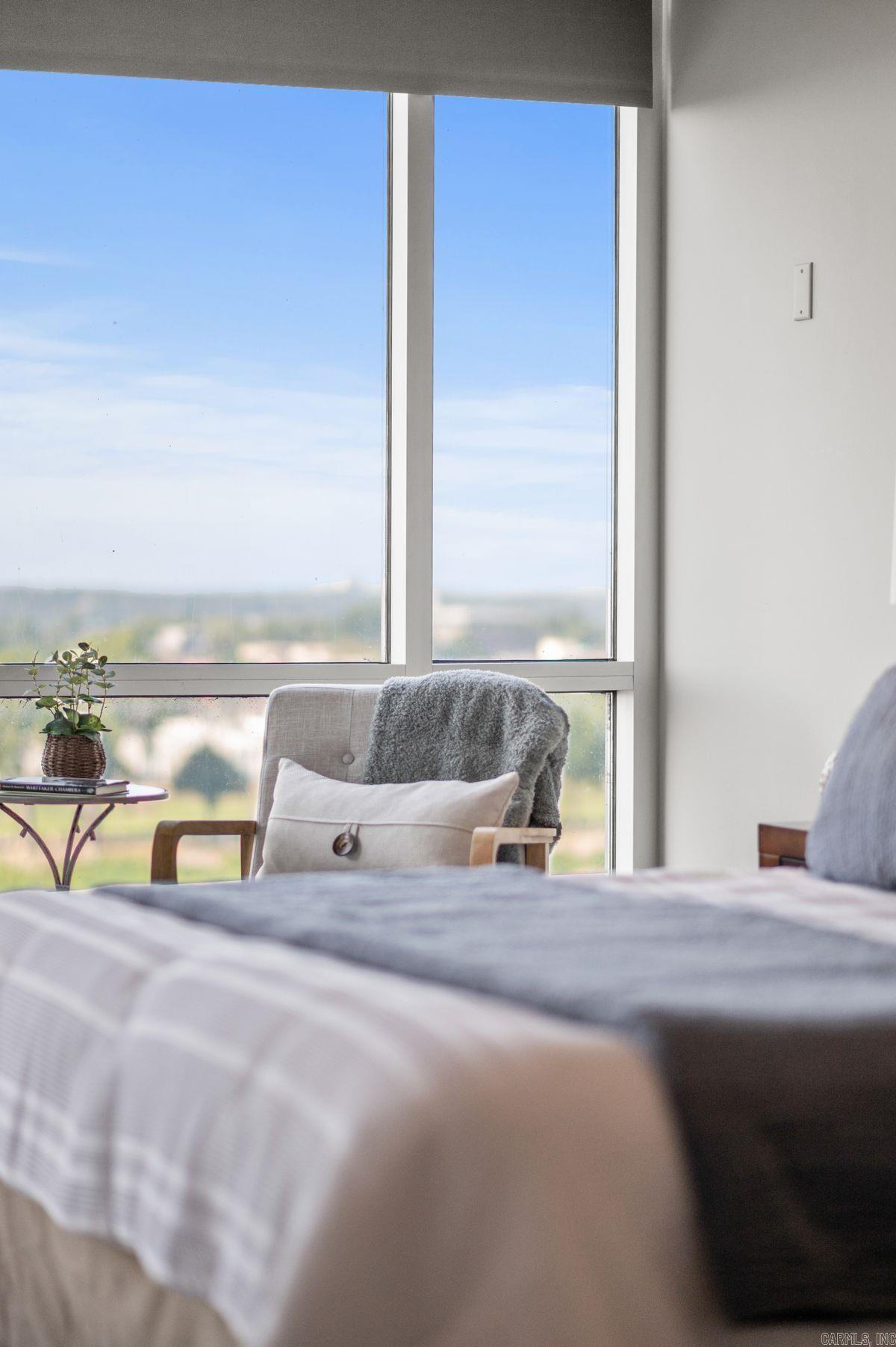 5 Statehouse Plaza 7B 7B Little Rock, AR