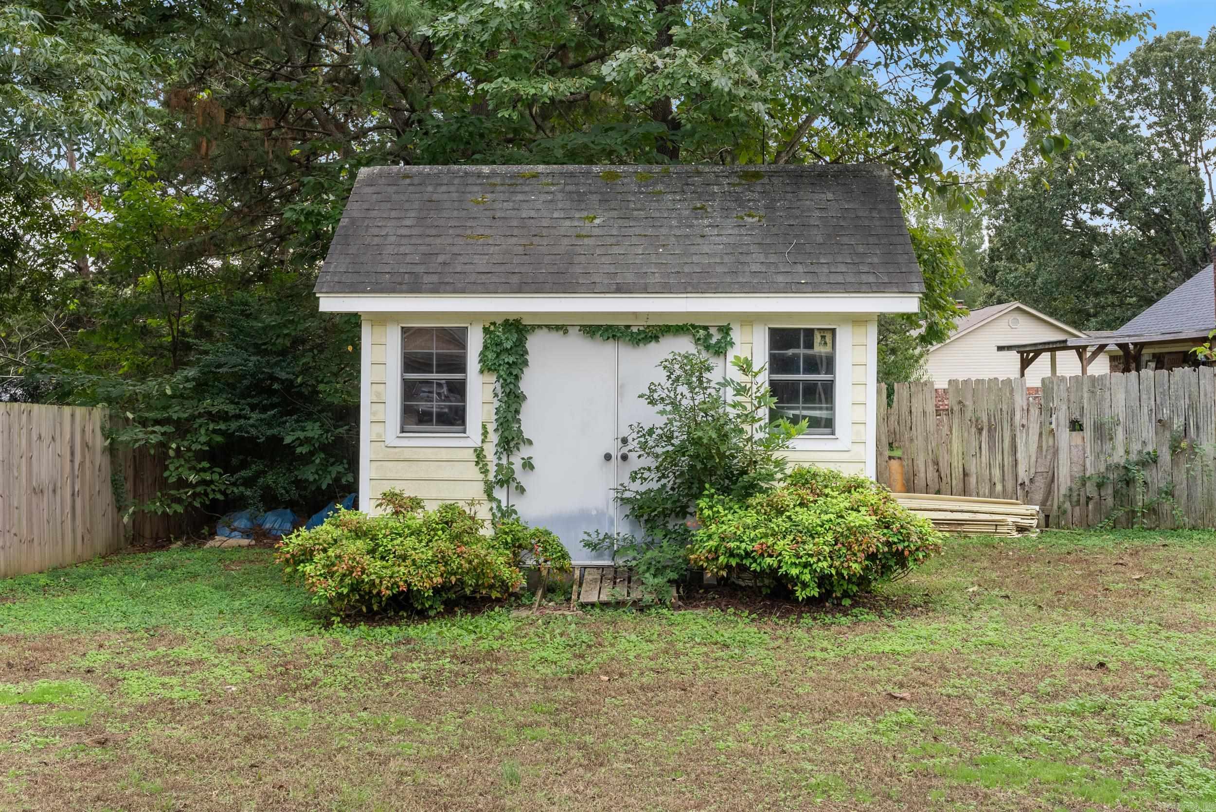 1 Manchester  Conway, AR