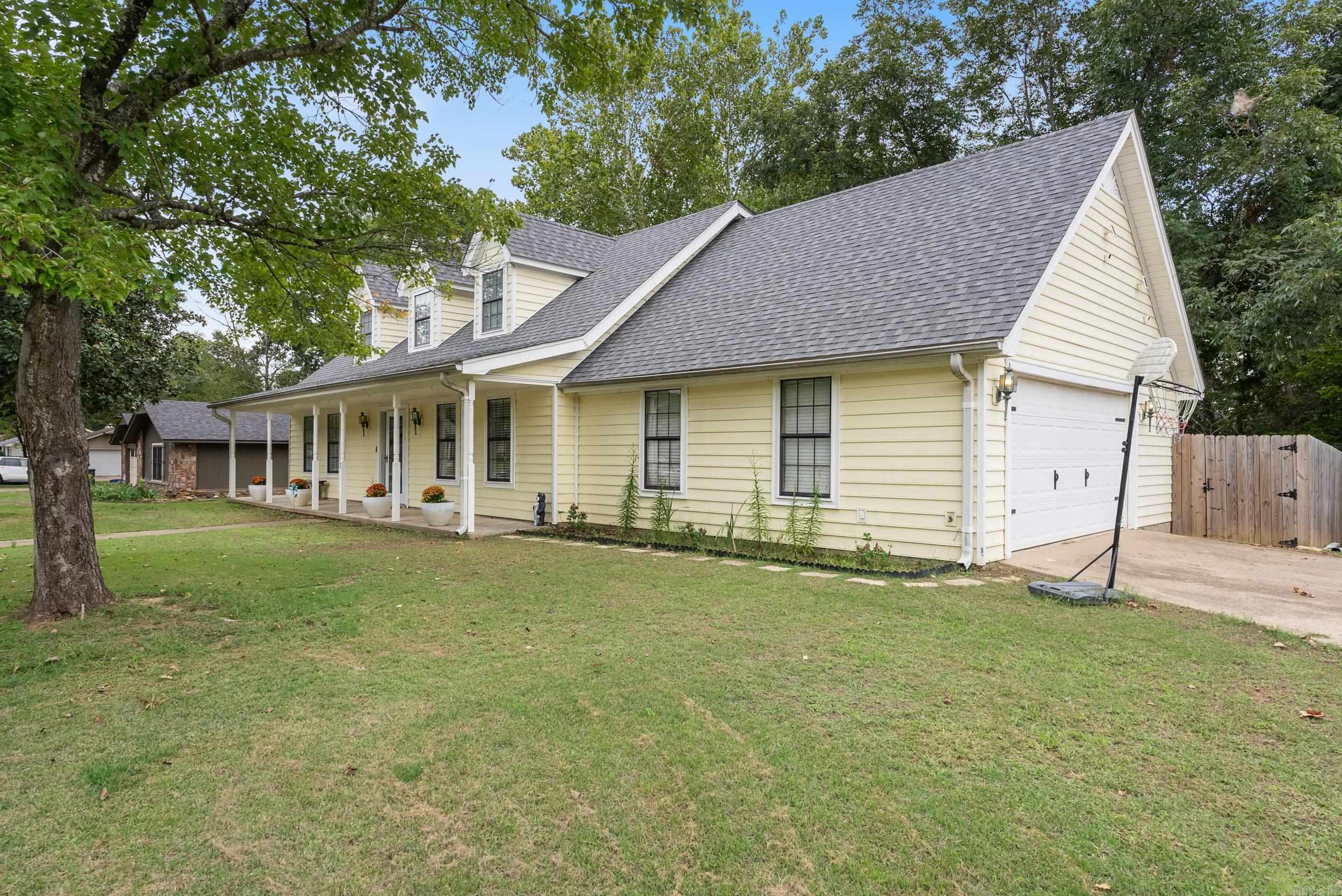 1 Manchester  Conway, AR