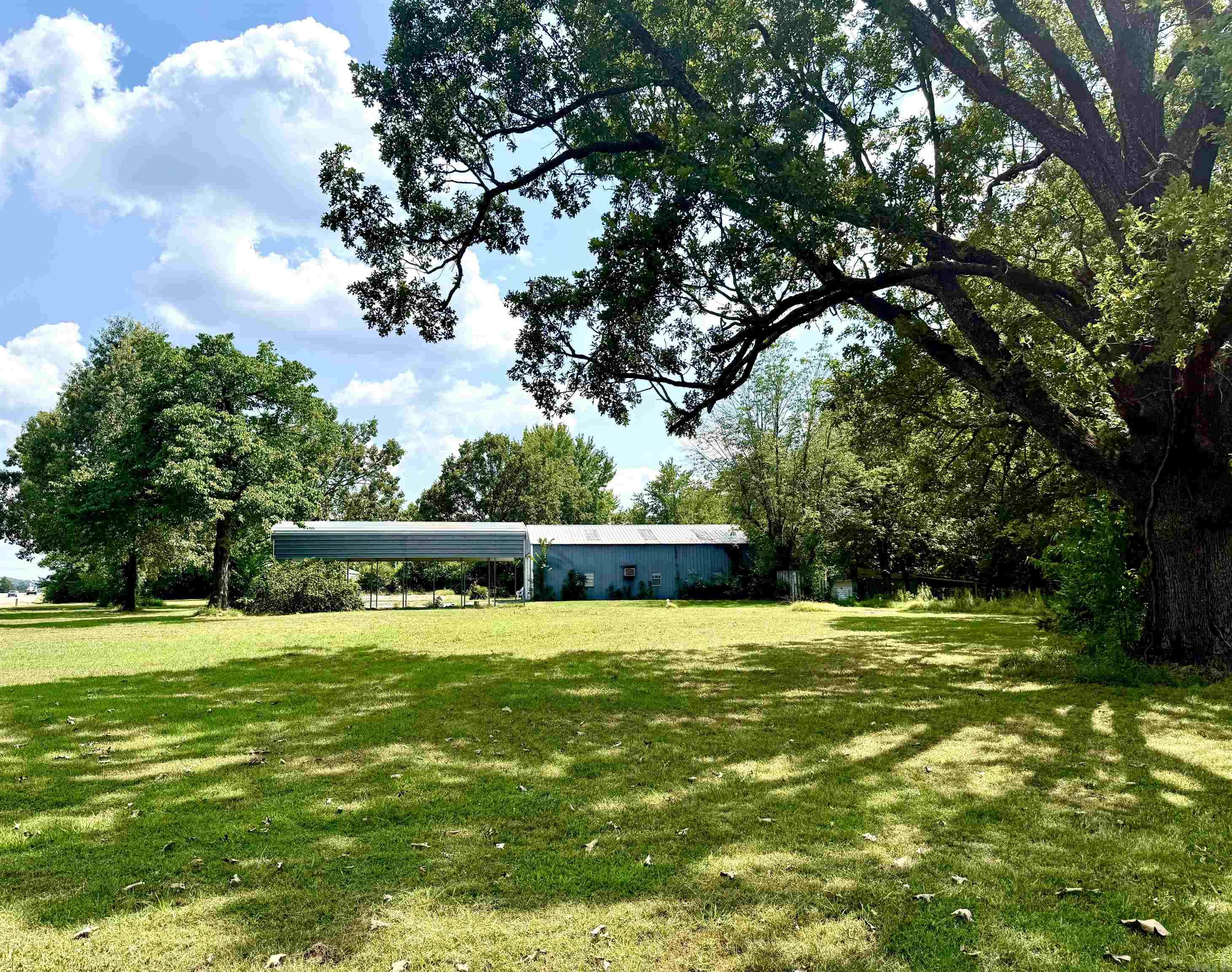 3754 Hwy 5 North  Mountain Home, AR