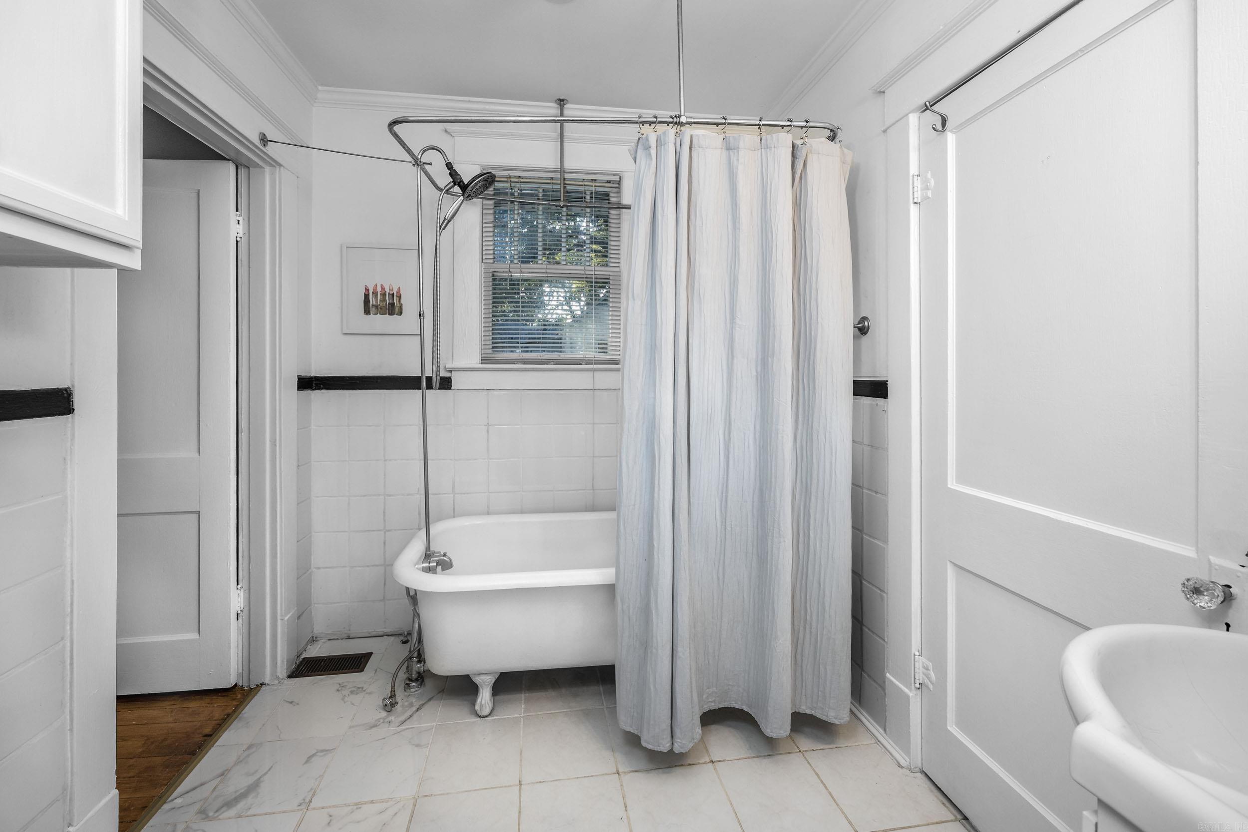 5123 B St  Little Rock, AR