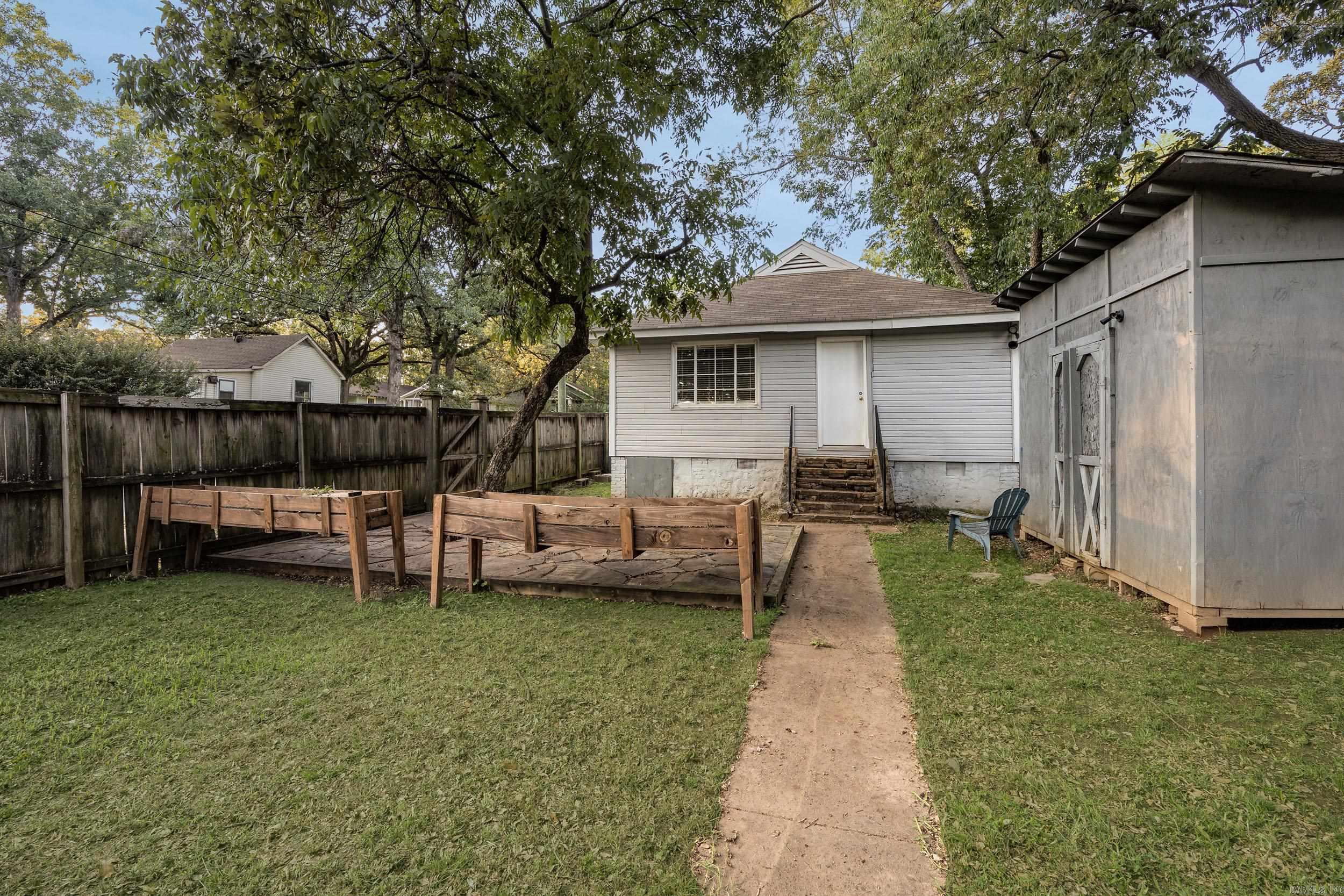 5123 B St  Little Rock, AR