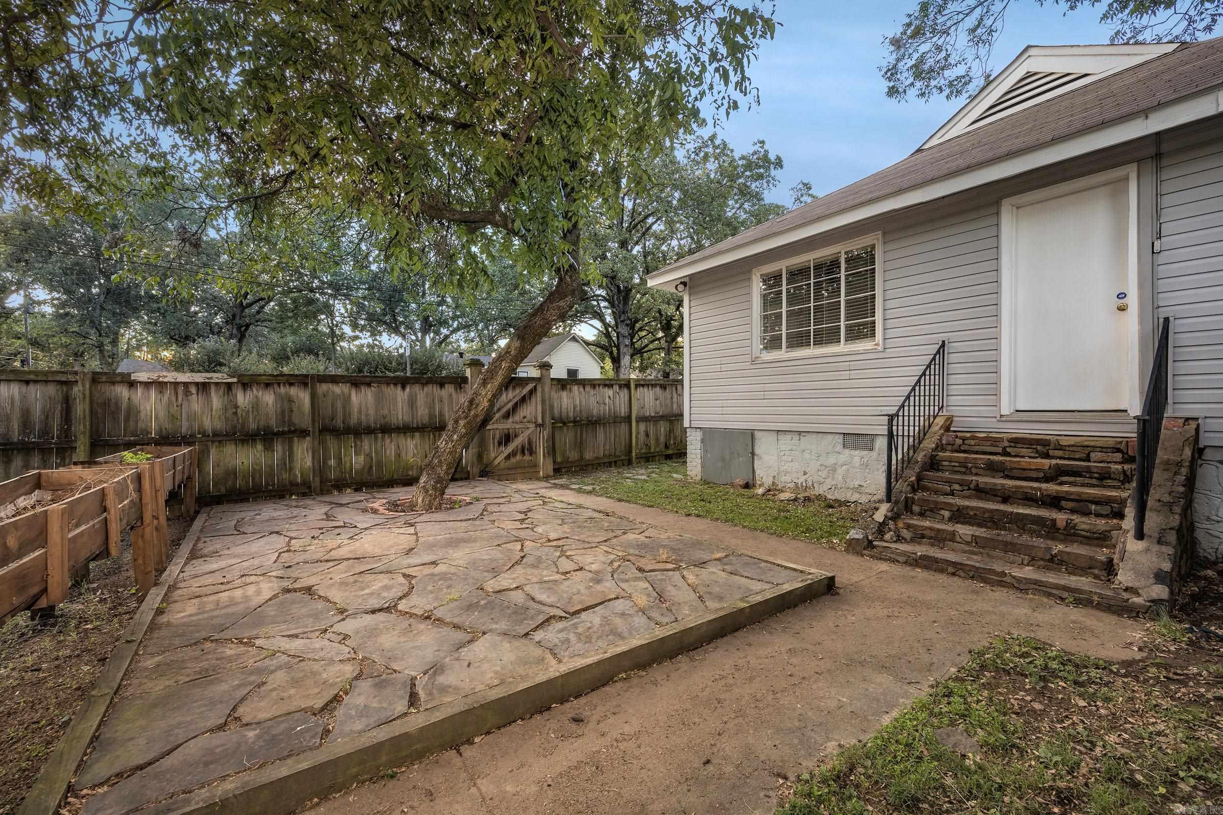 5123 B St  Little Rock, AR