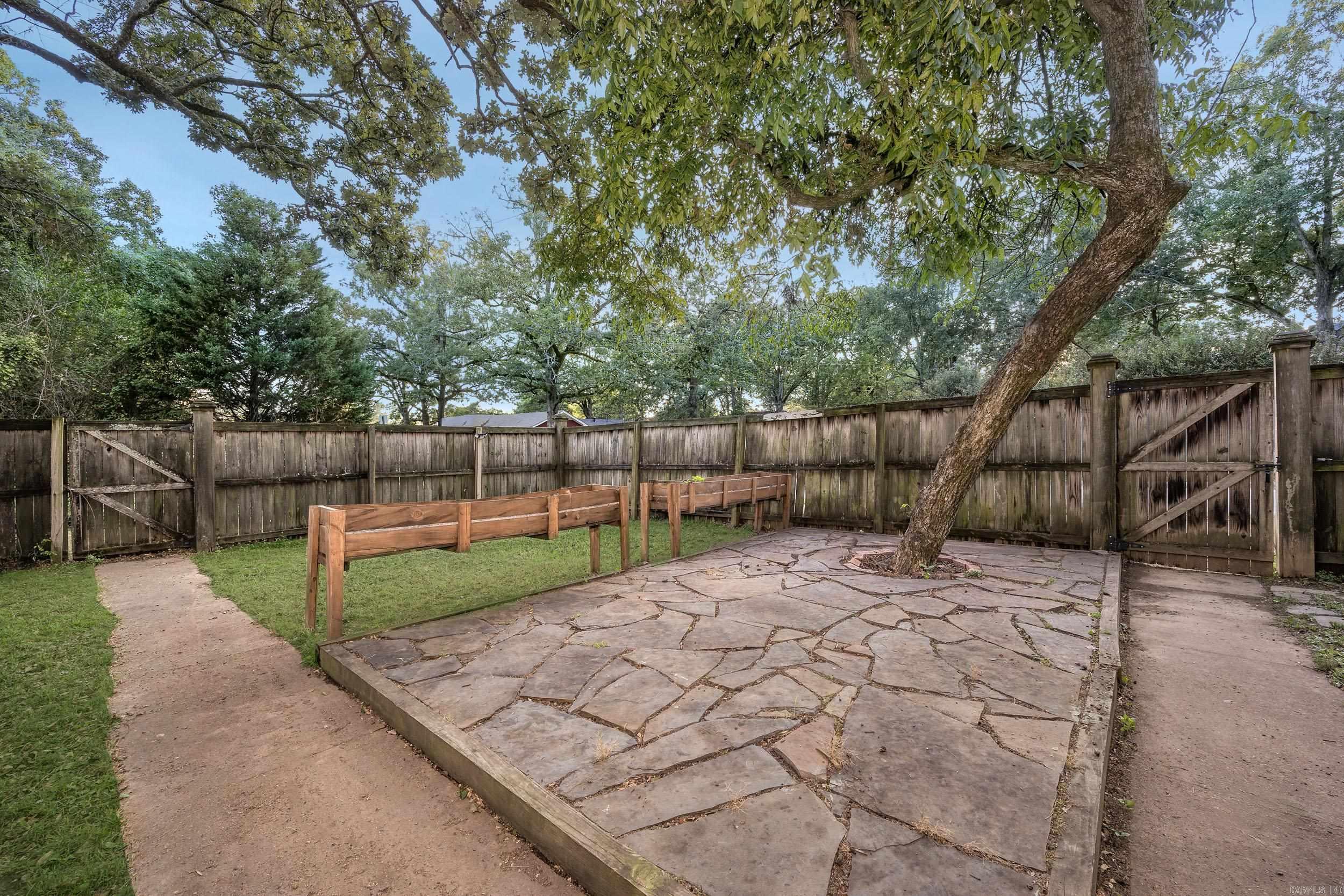 5123 B St  Little Rock, AR