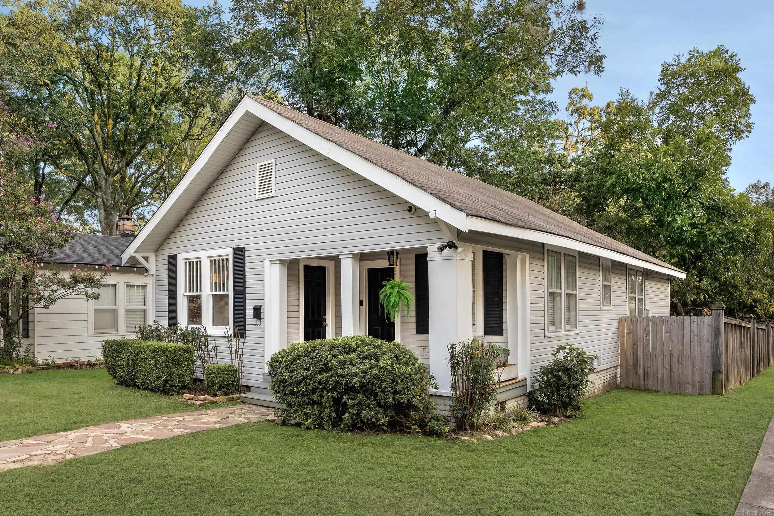 5123 B St  Little Rock, AR