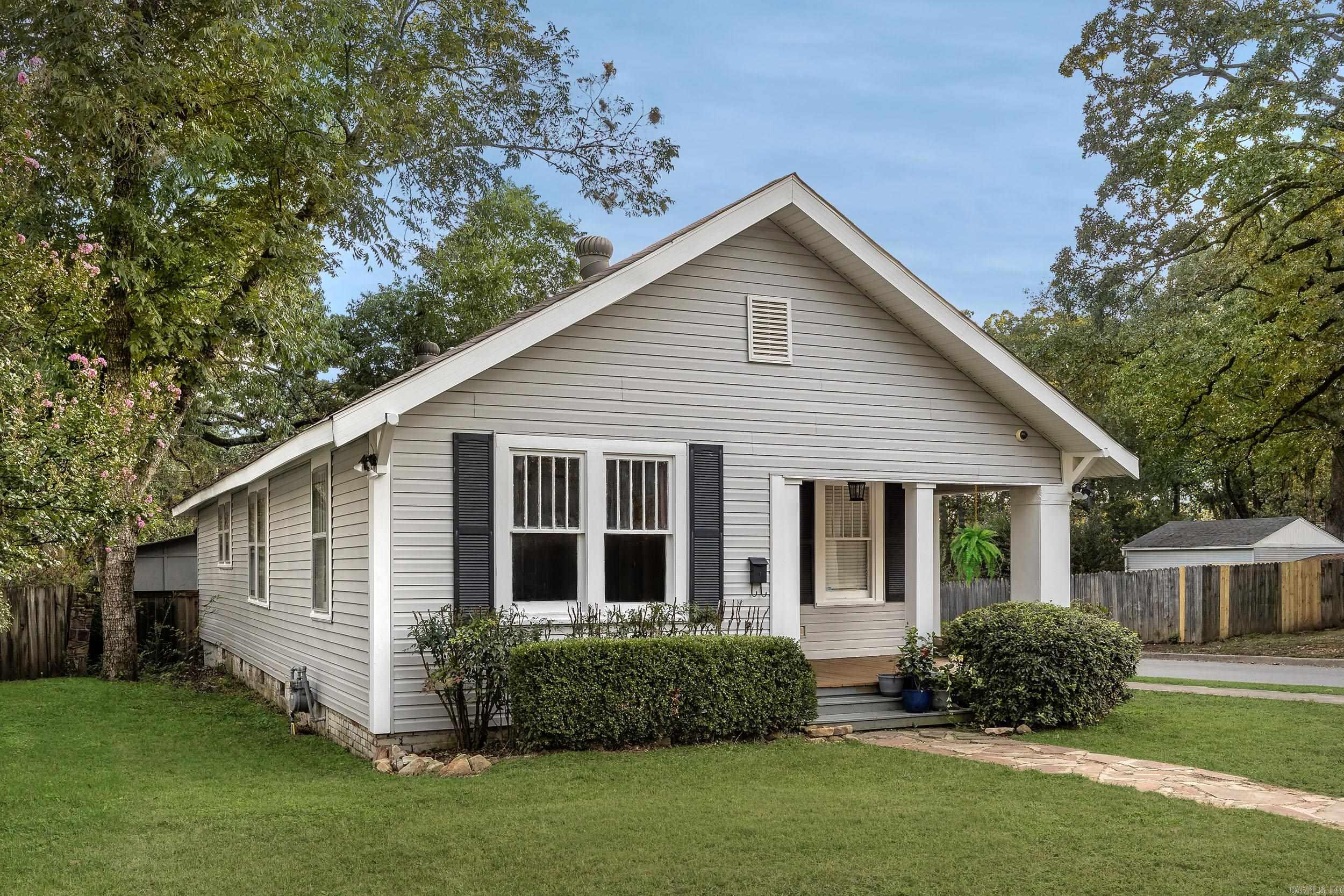 5123 B St  Little Rock, AR