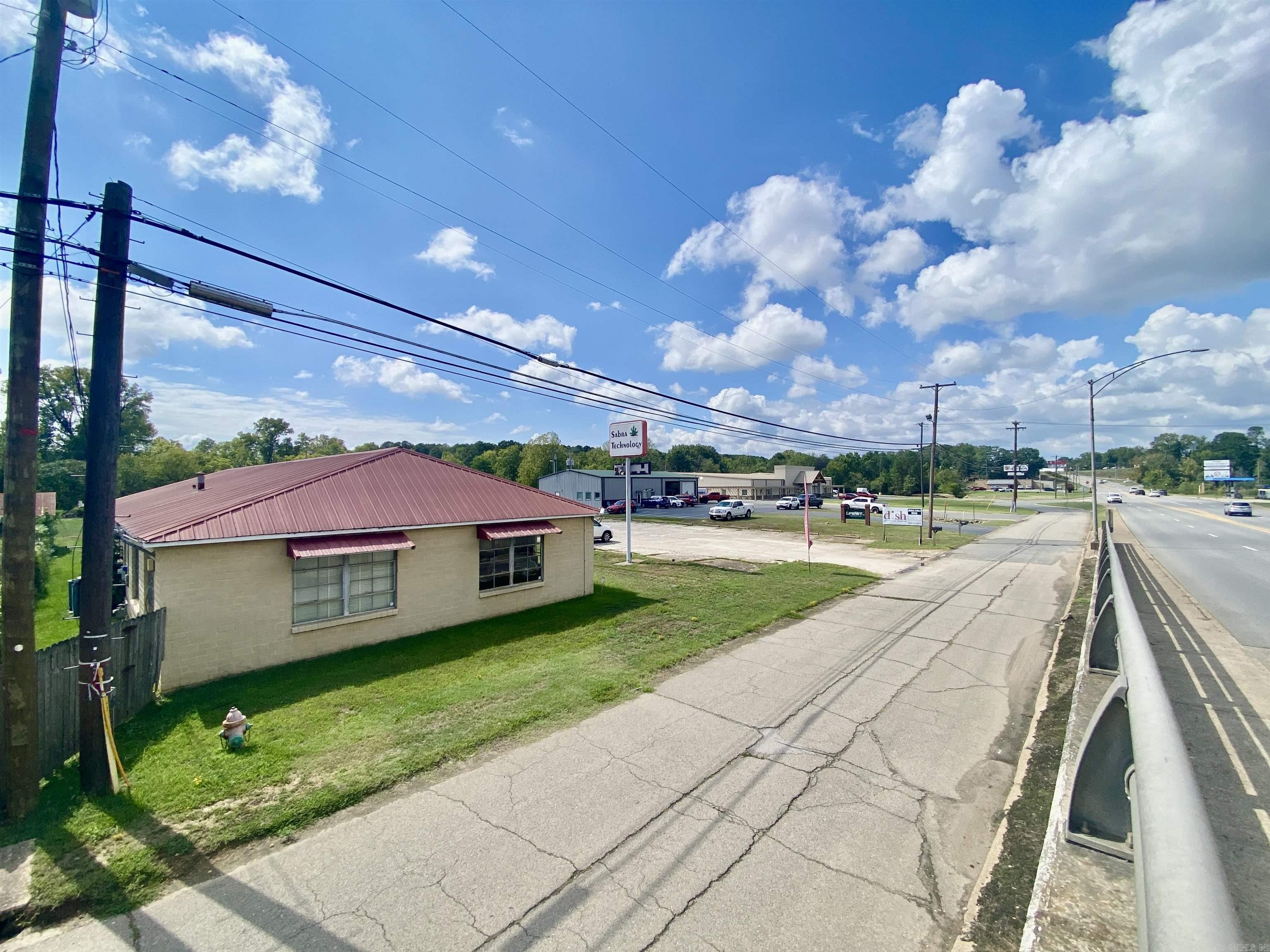 104 N Main  Malvern, AR