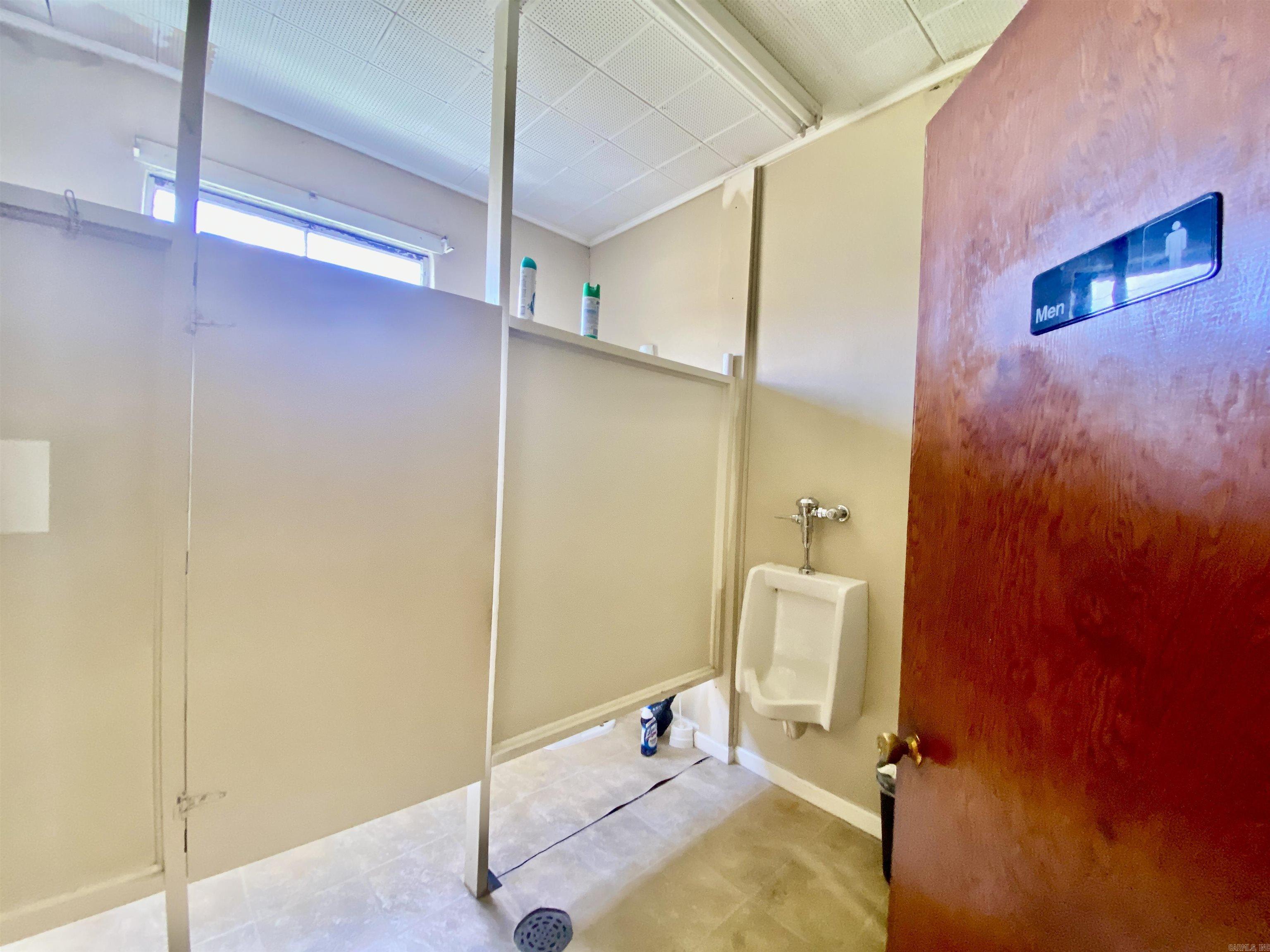 104 N Main  Malvern, AR