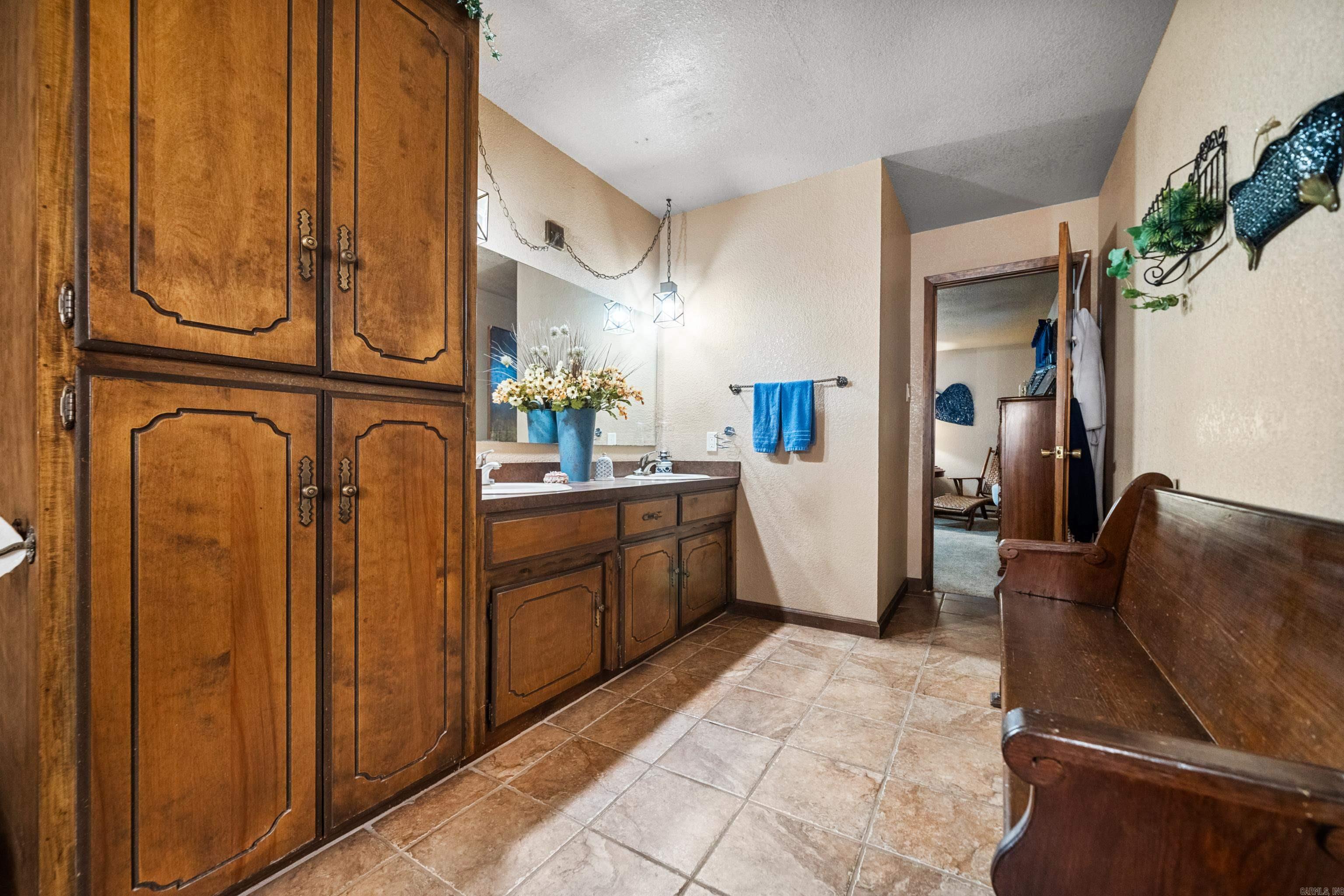 1194 Marion Anderson  Hot Springs, AR