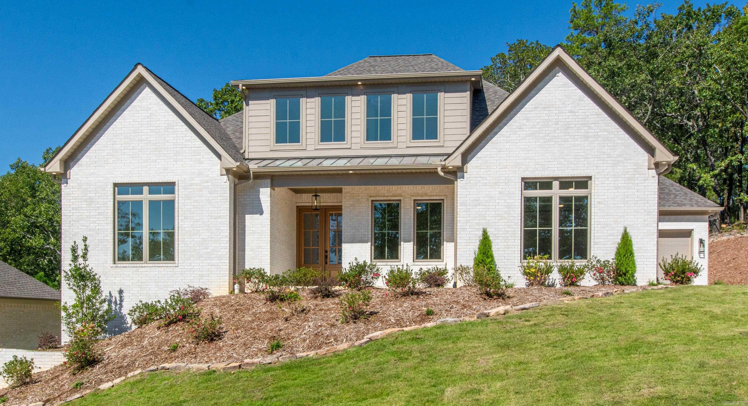104 Bear Den Court