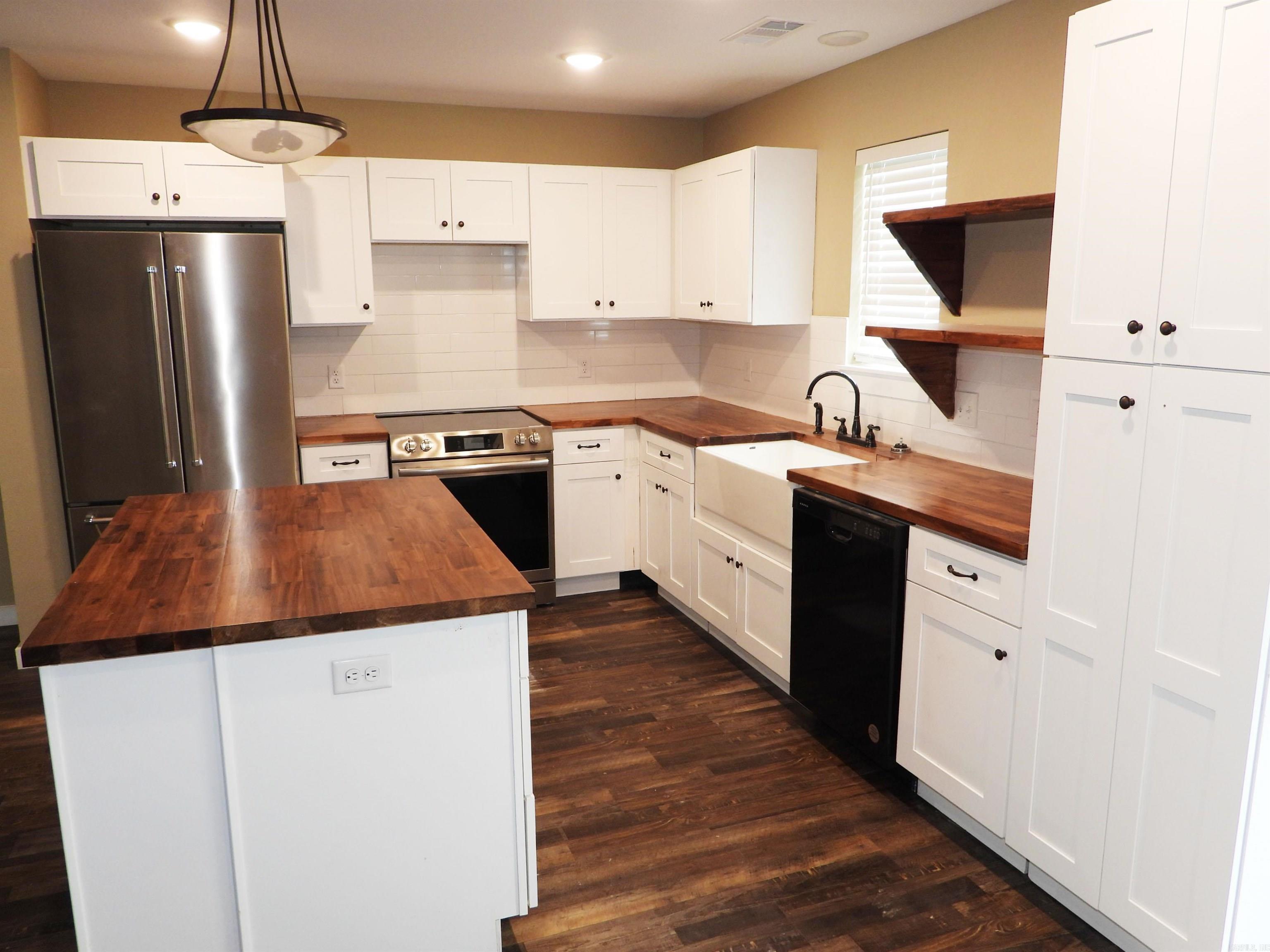 615 E Word  Jonesboro, AR