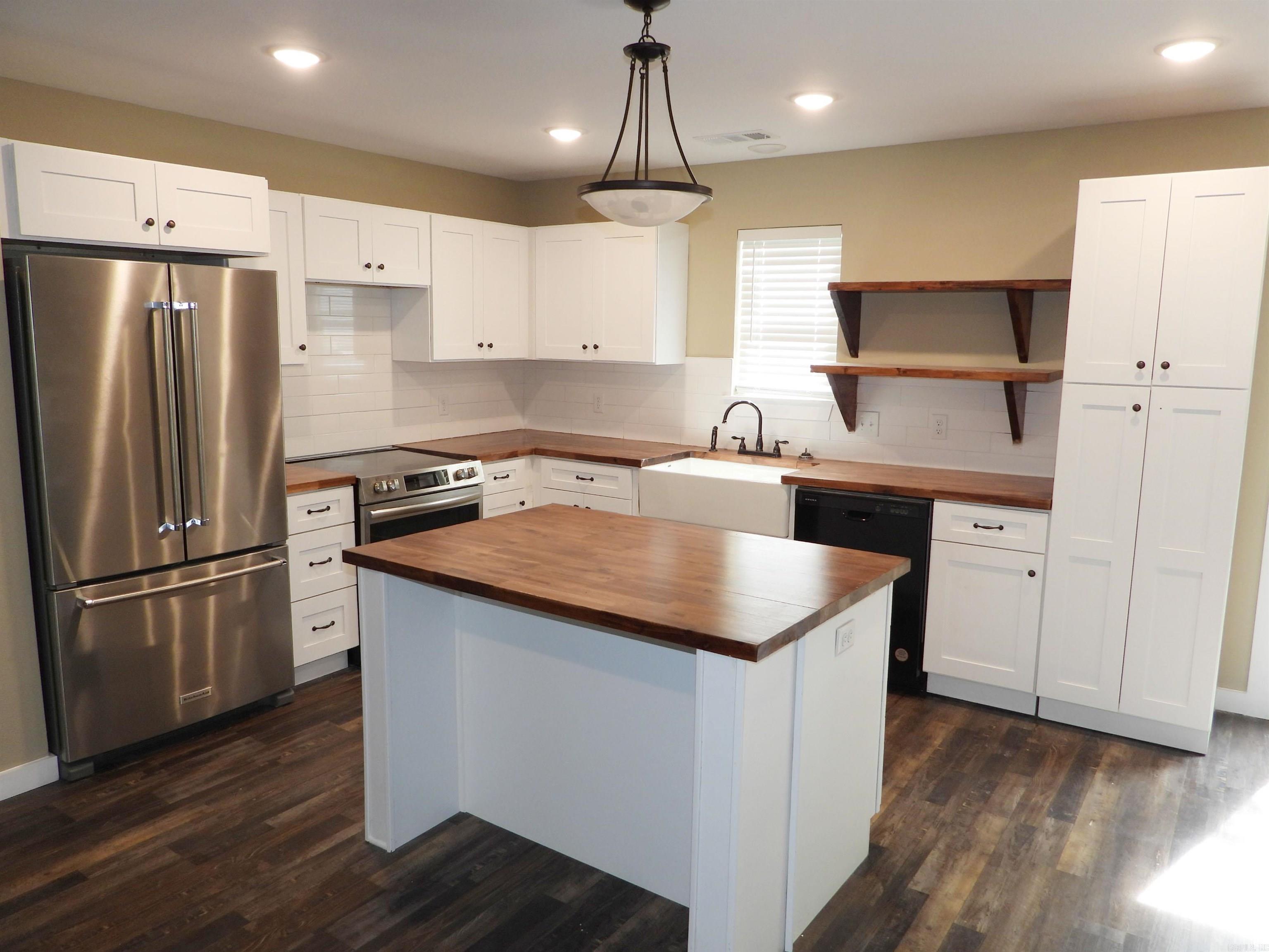 615 E Word  Jonesboro, AR