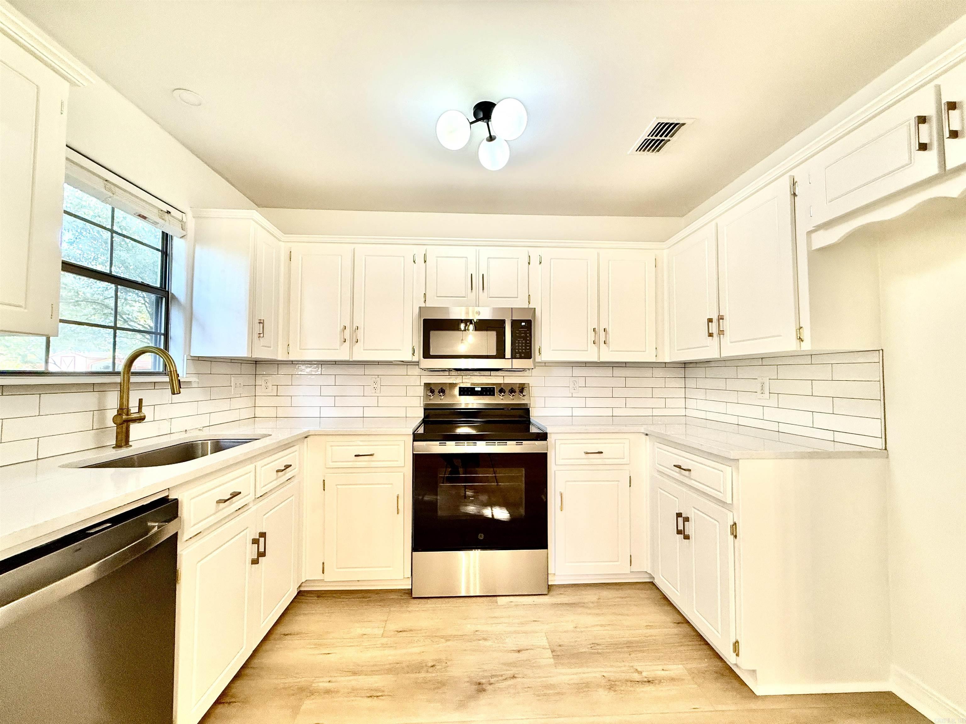 14 White Eagle  Cabot, AR