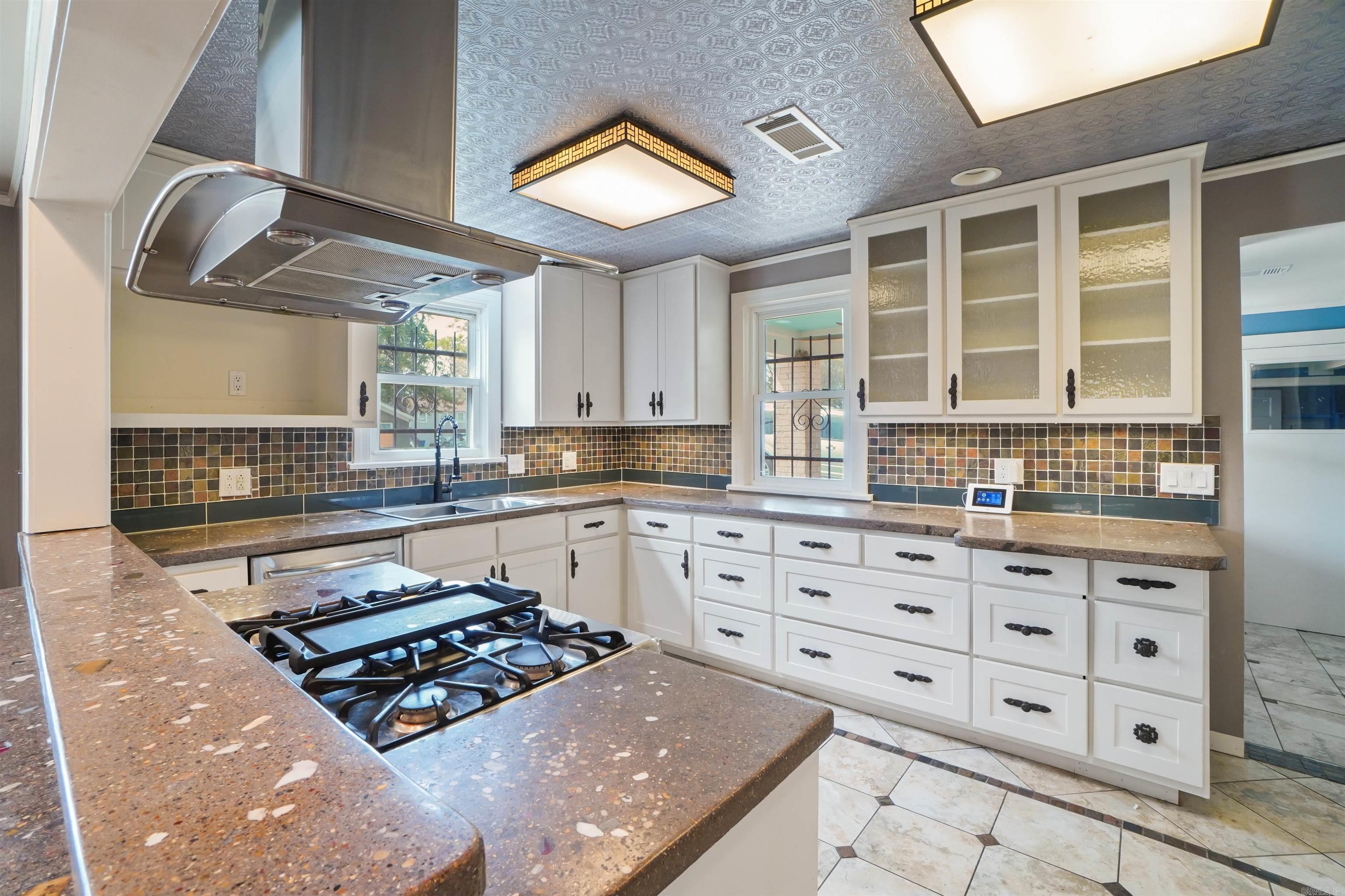 1701 W 18th  North Little Rock, AR