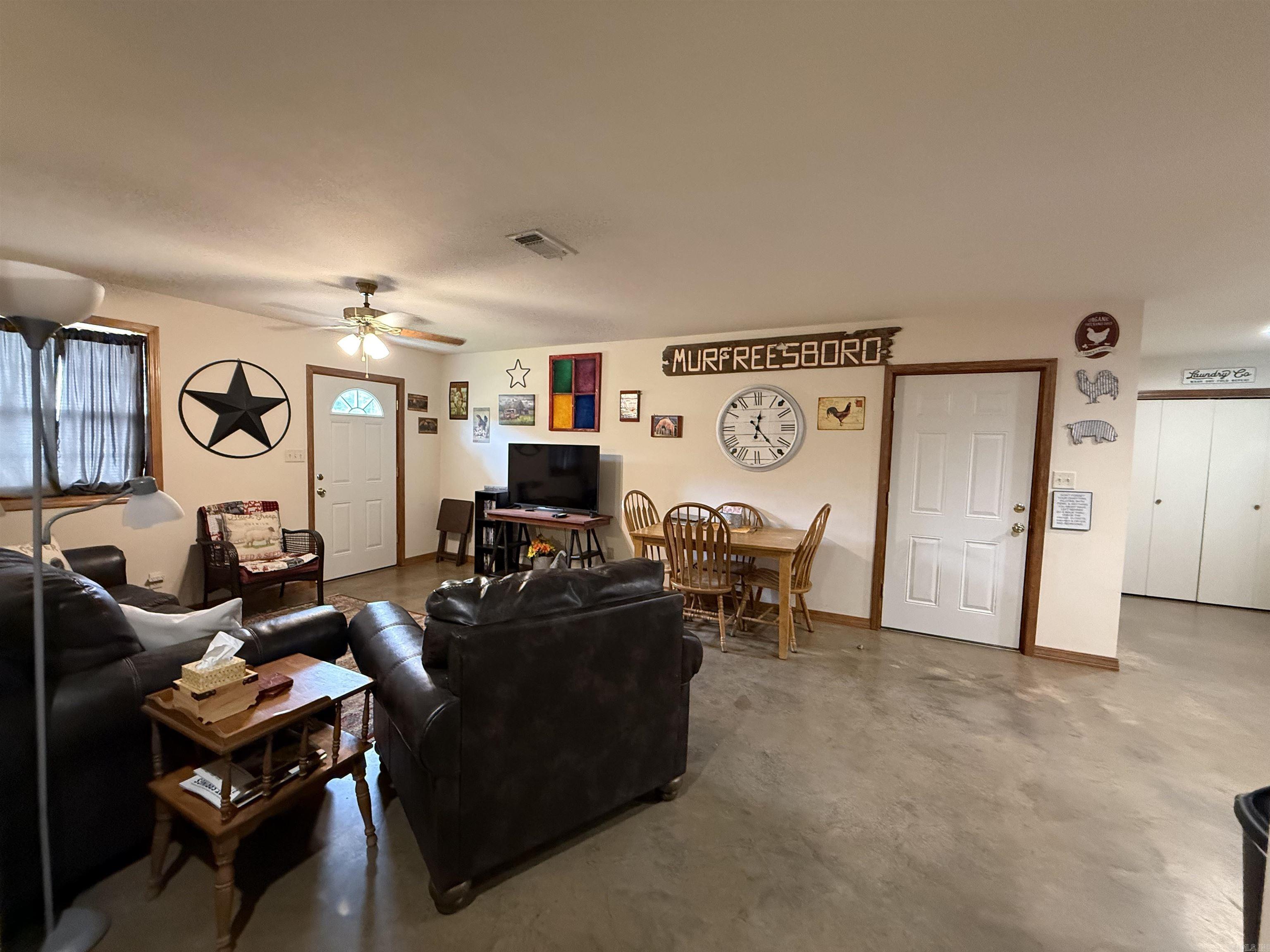 409 E 13th  Murfreesboro, AR